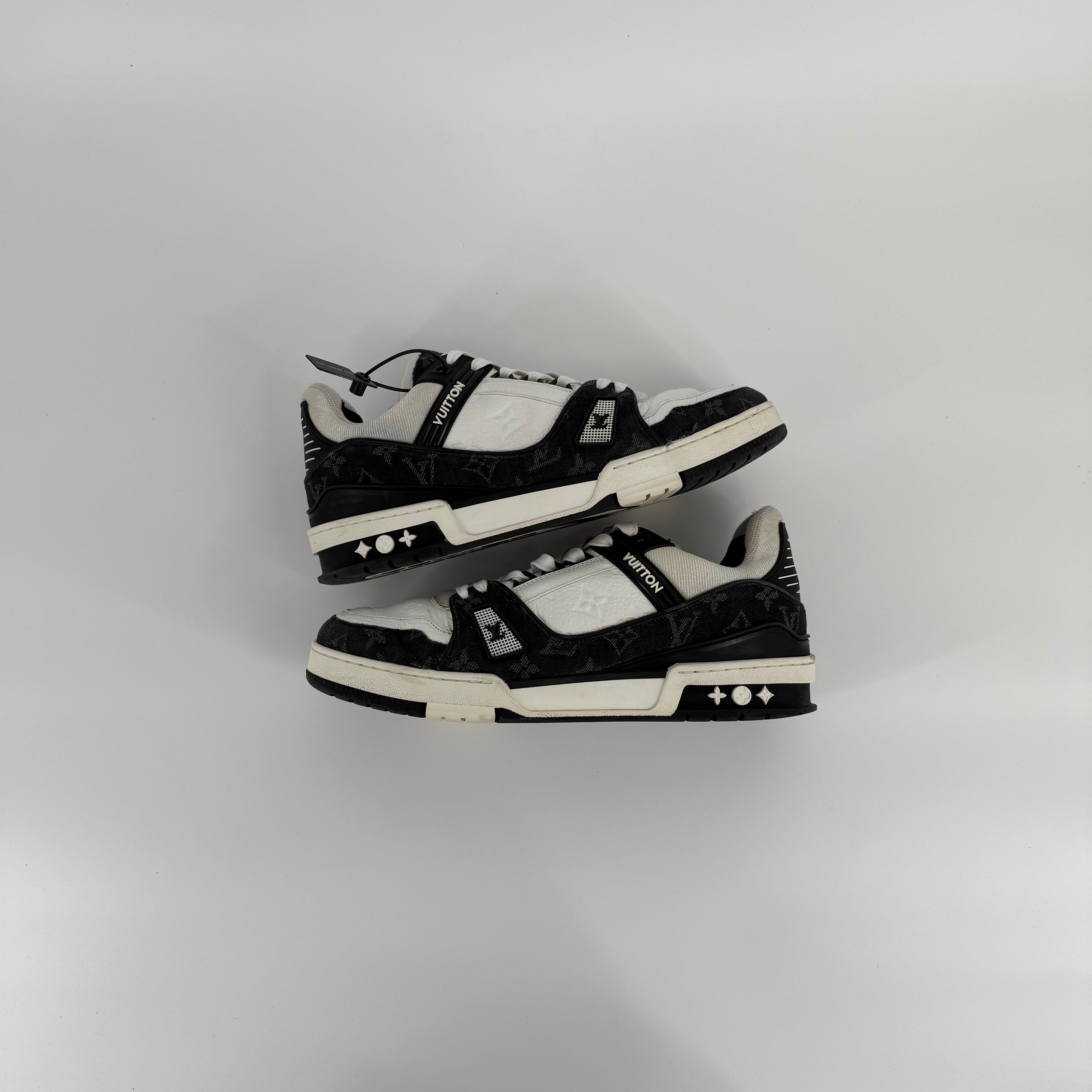 Louis Vuitton Luxury Black Trainer Size 42