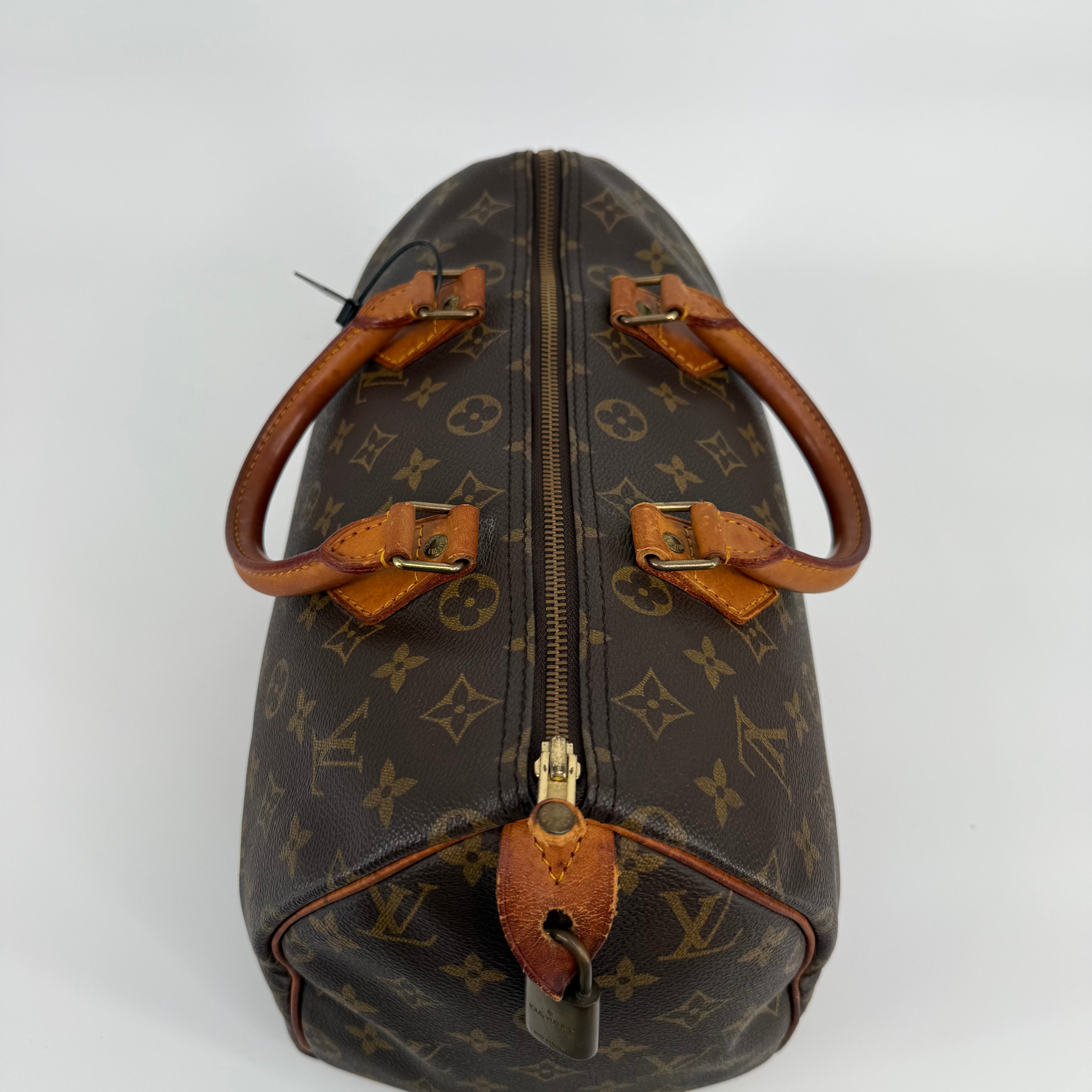 Louis Vuitton Monogram Speedy 30