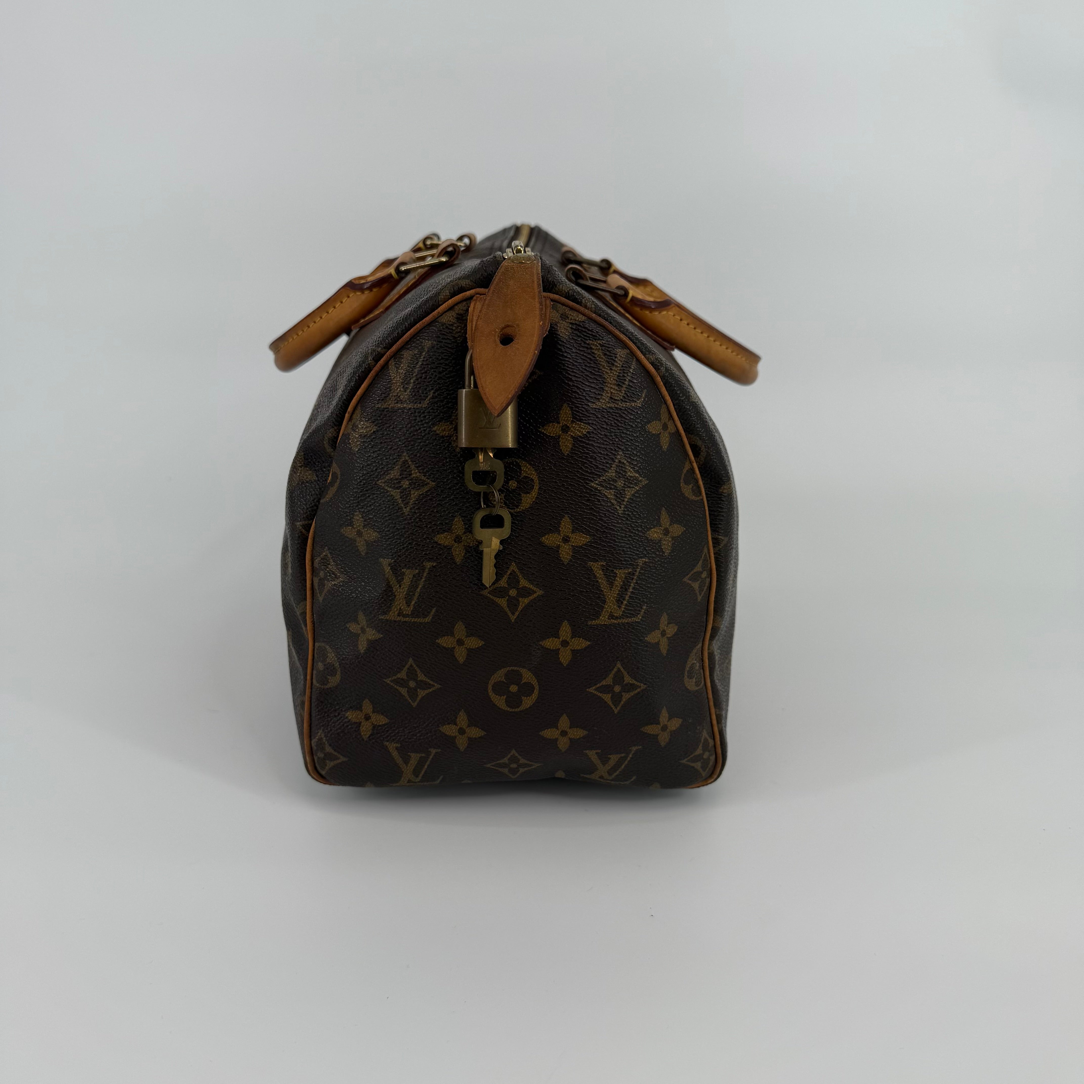 Louis Vuitton Monogram Speedy 30