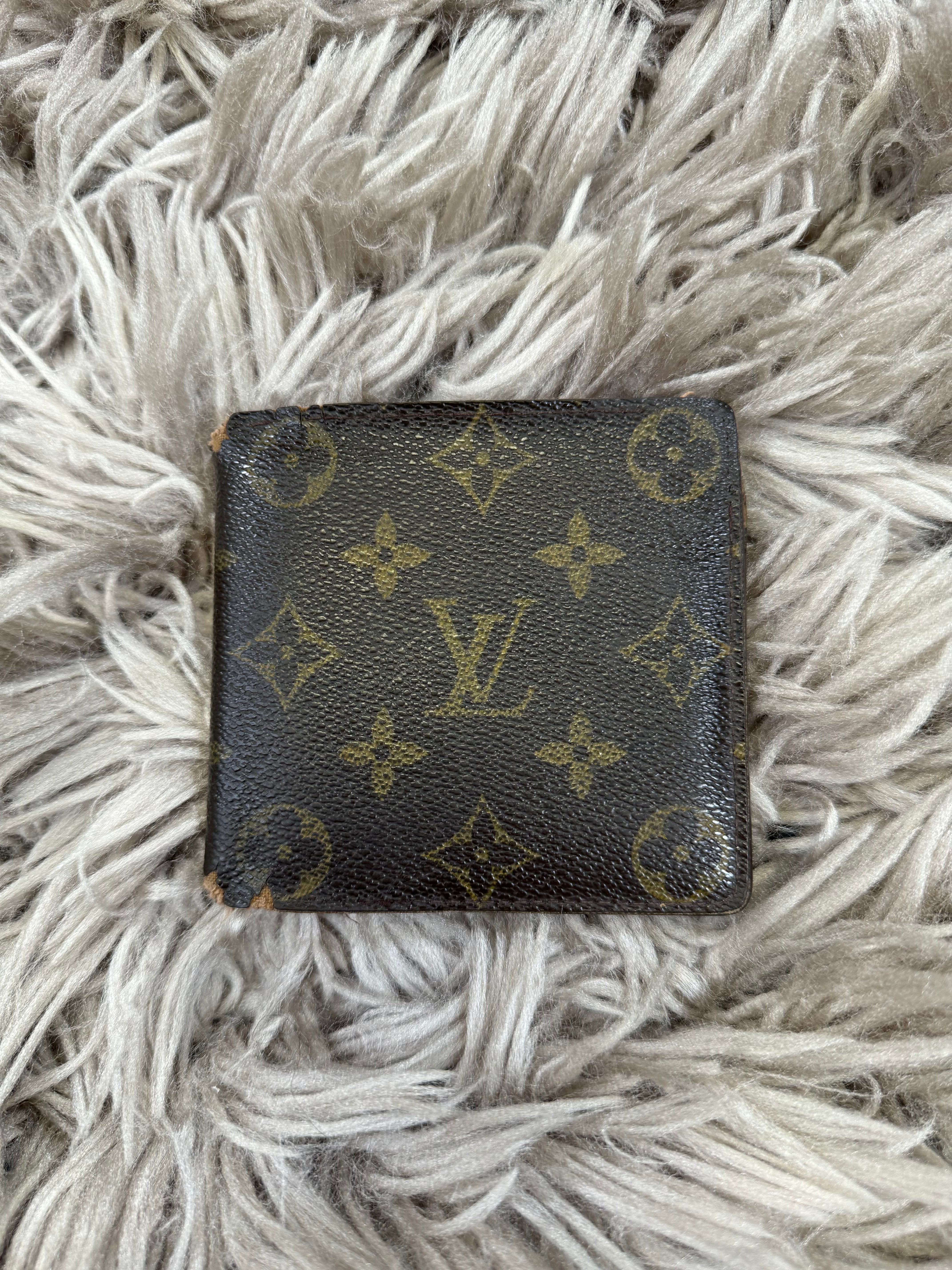 Louis Vuitton monogram wallet