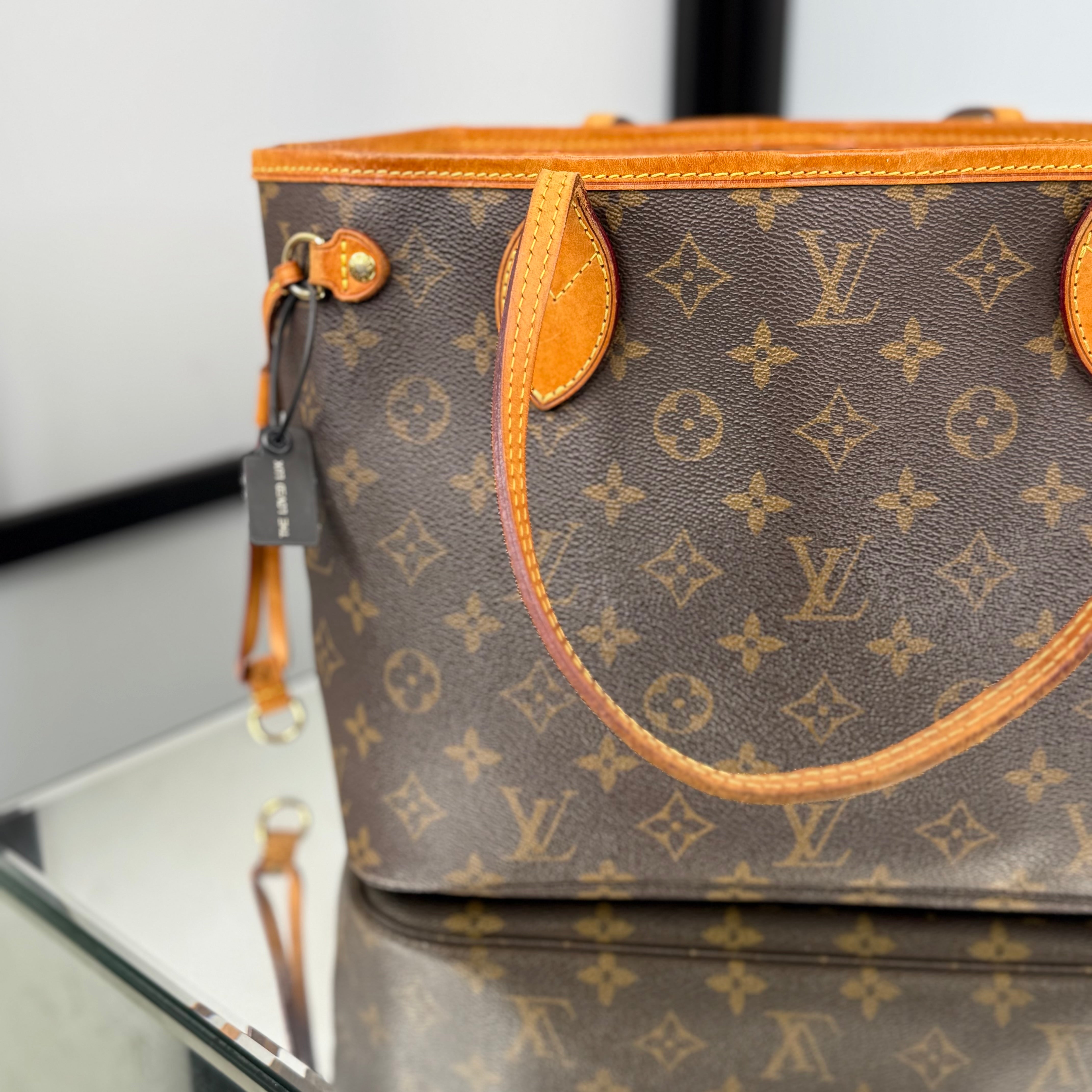 Louis Vuitton Monogram Neverfull PM