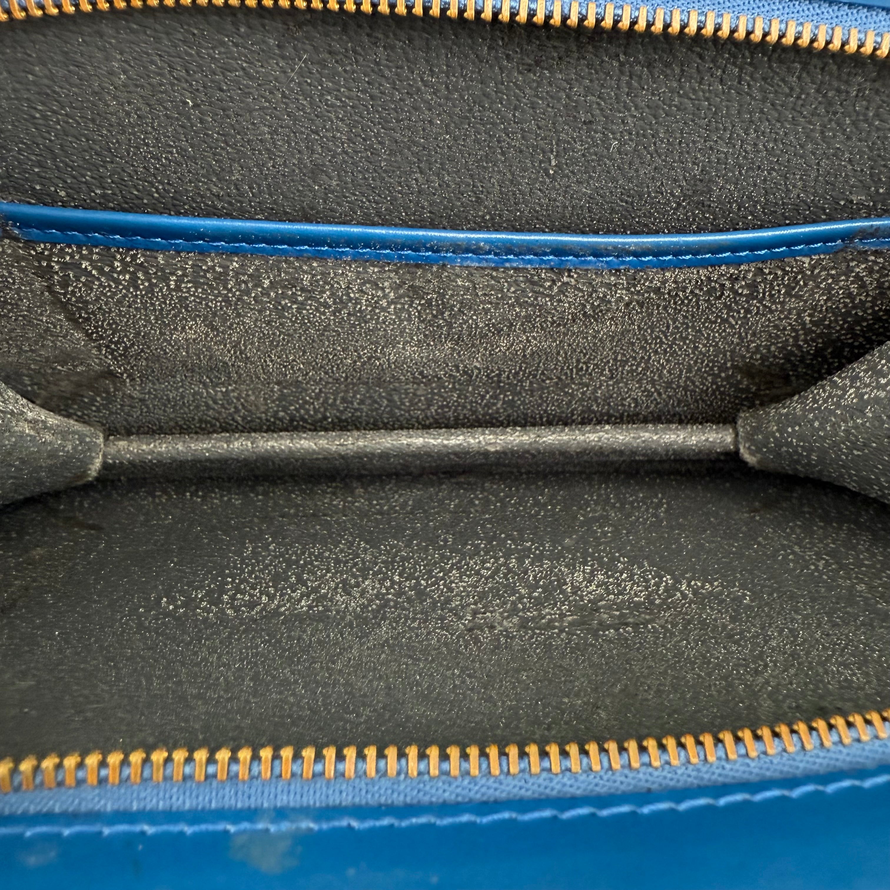 Louis Vuitton Epi Blue Trusse Crete Clutch