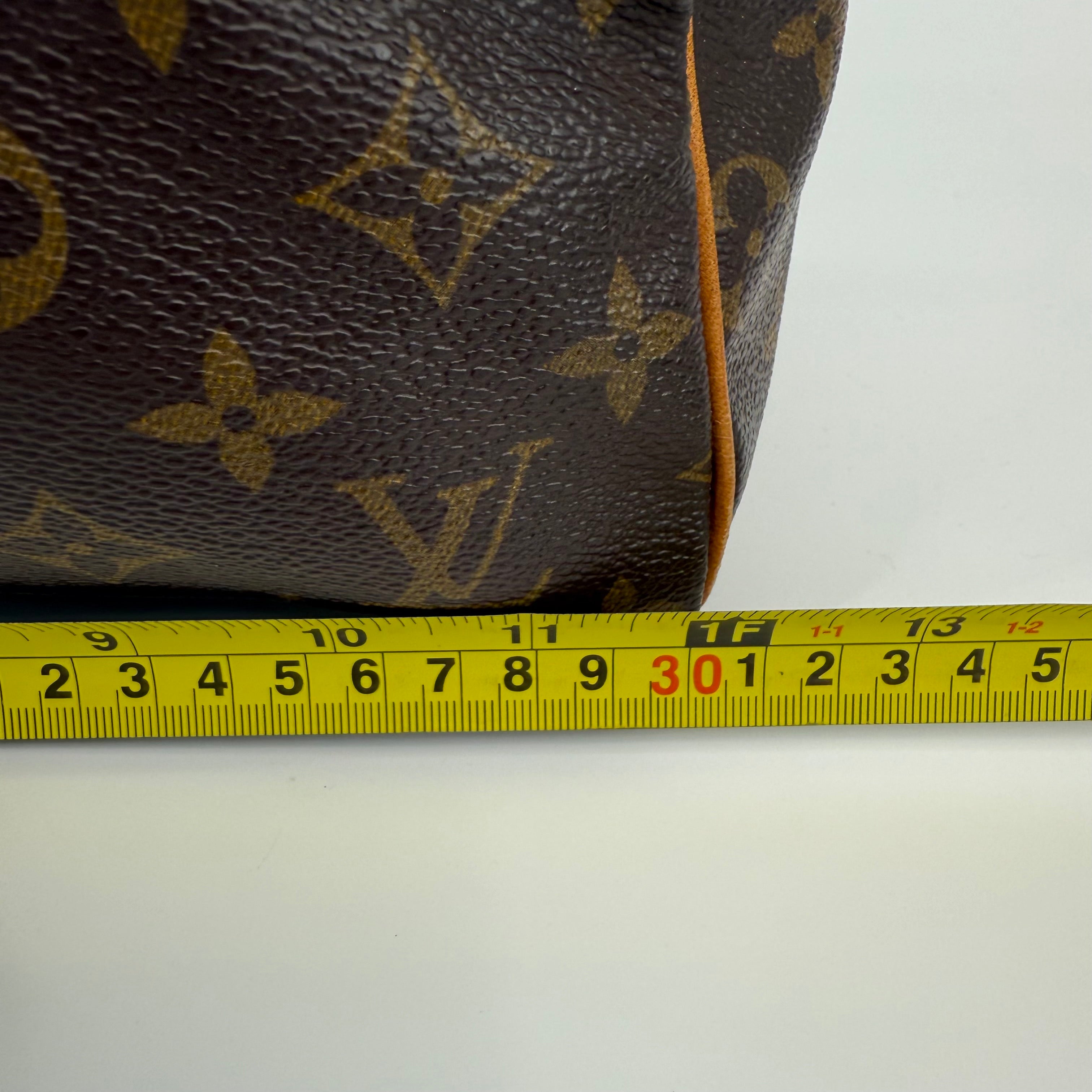 Louis Vuitton Monogram Speedy 30