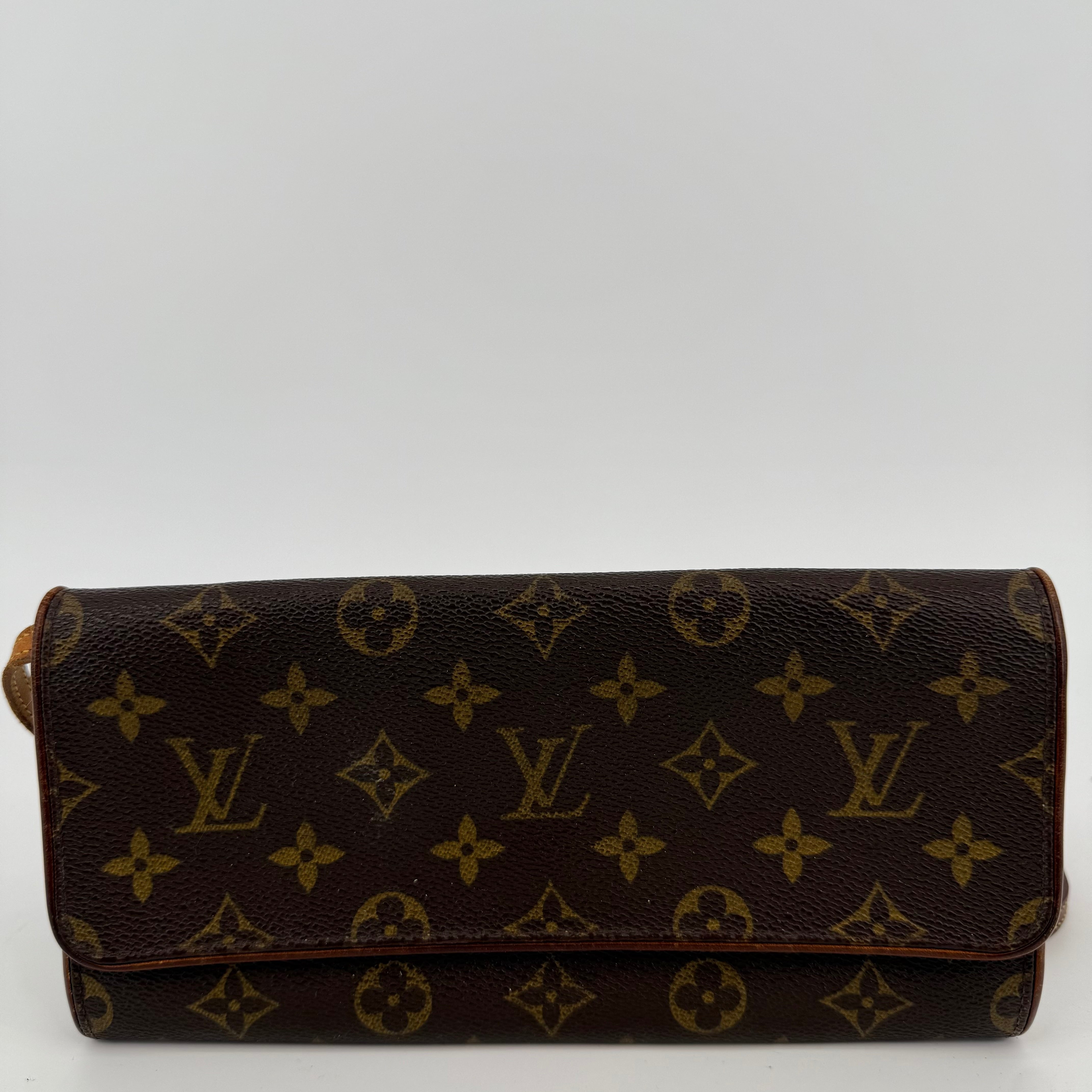 Louis Vuitton Monogram Crossbody Pochette GM