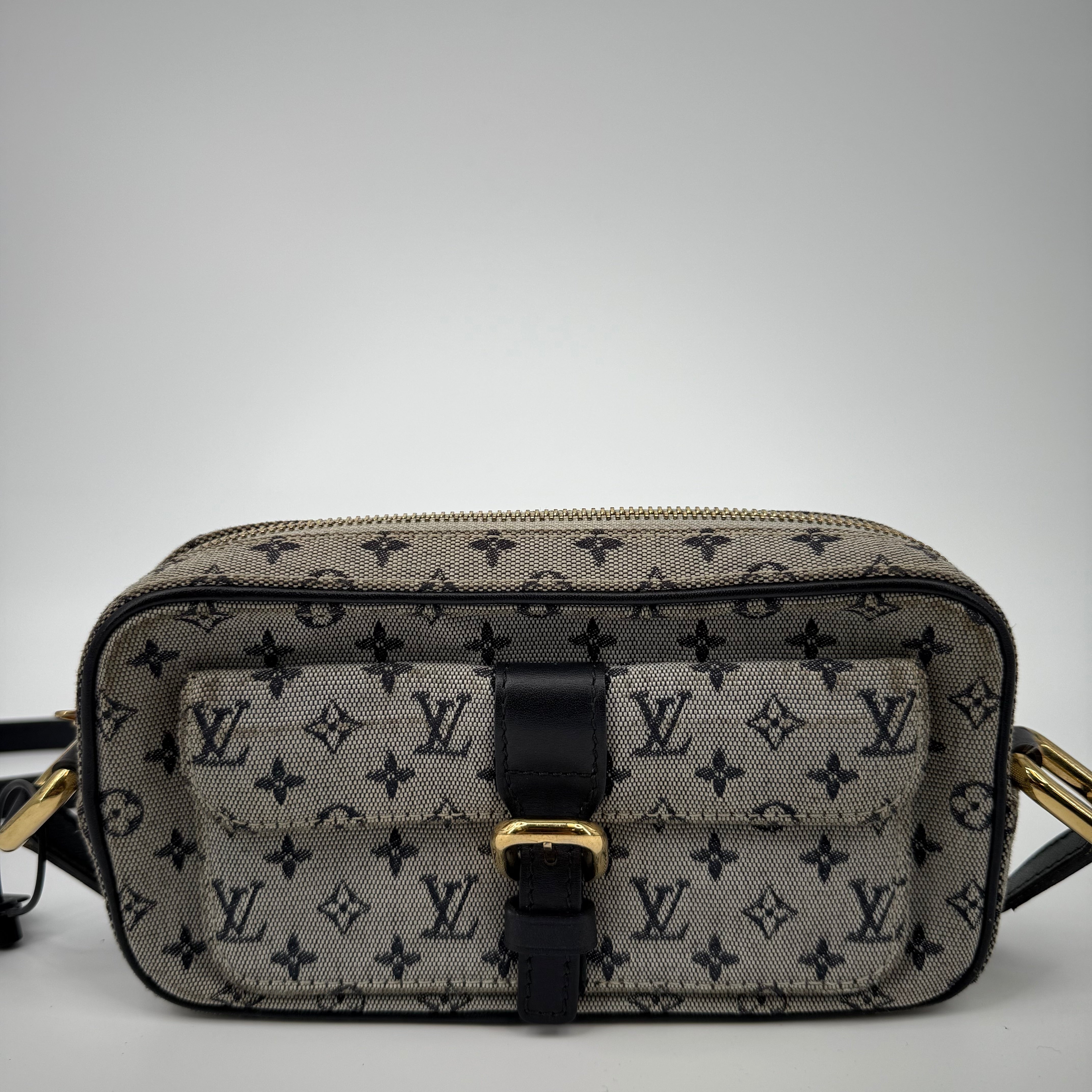 Louis Vuitton Denim Monogram Messenger Mini Lin Juliette Shoulder Bag
