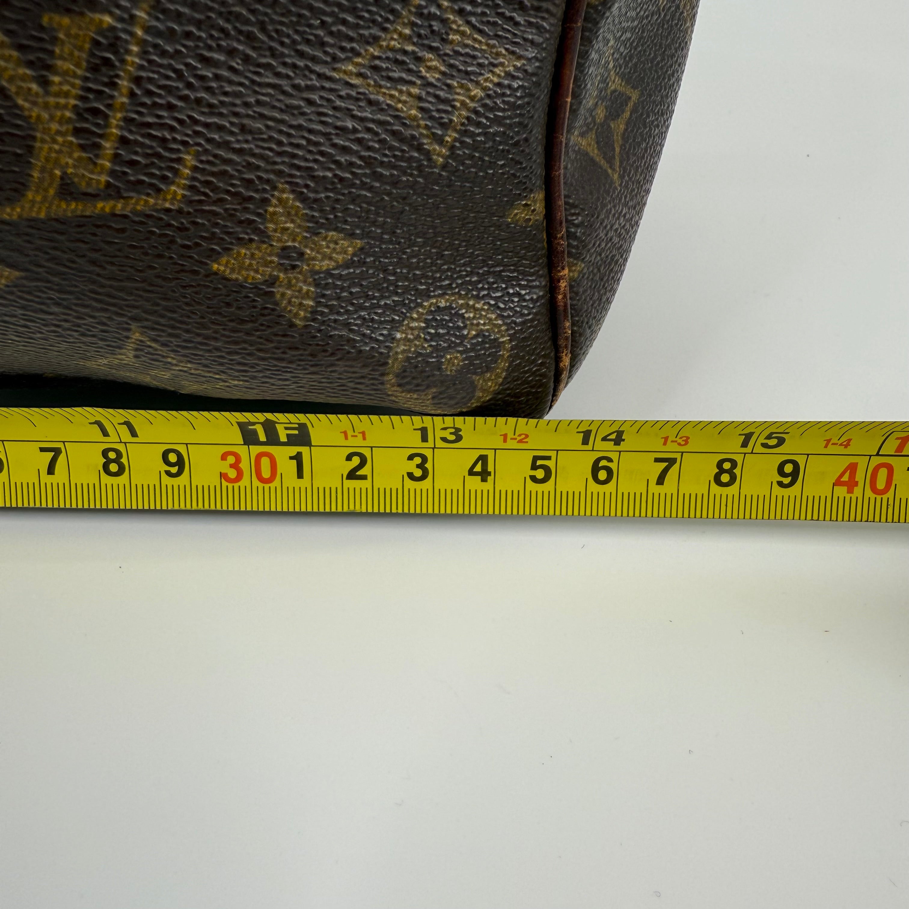 Louis Vuitton Monogram Speedy 35