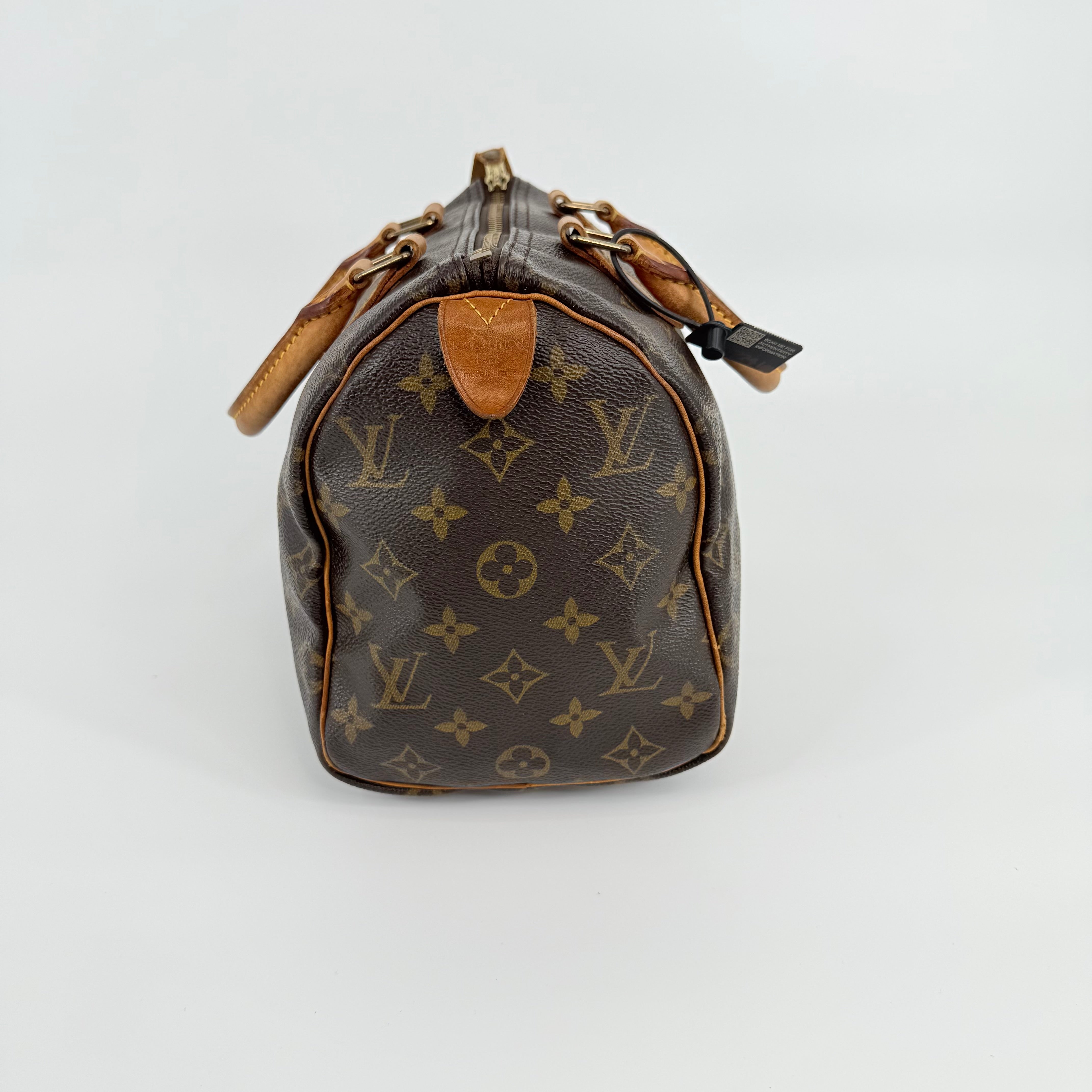 Louis Vuitton Monogram Speedy 25