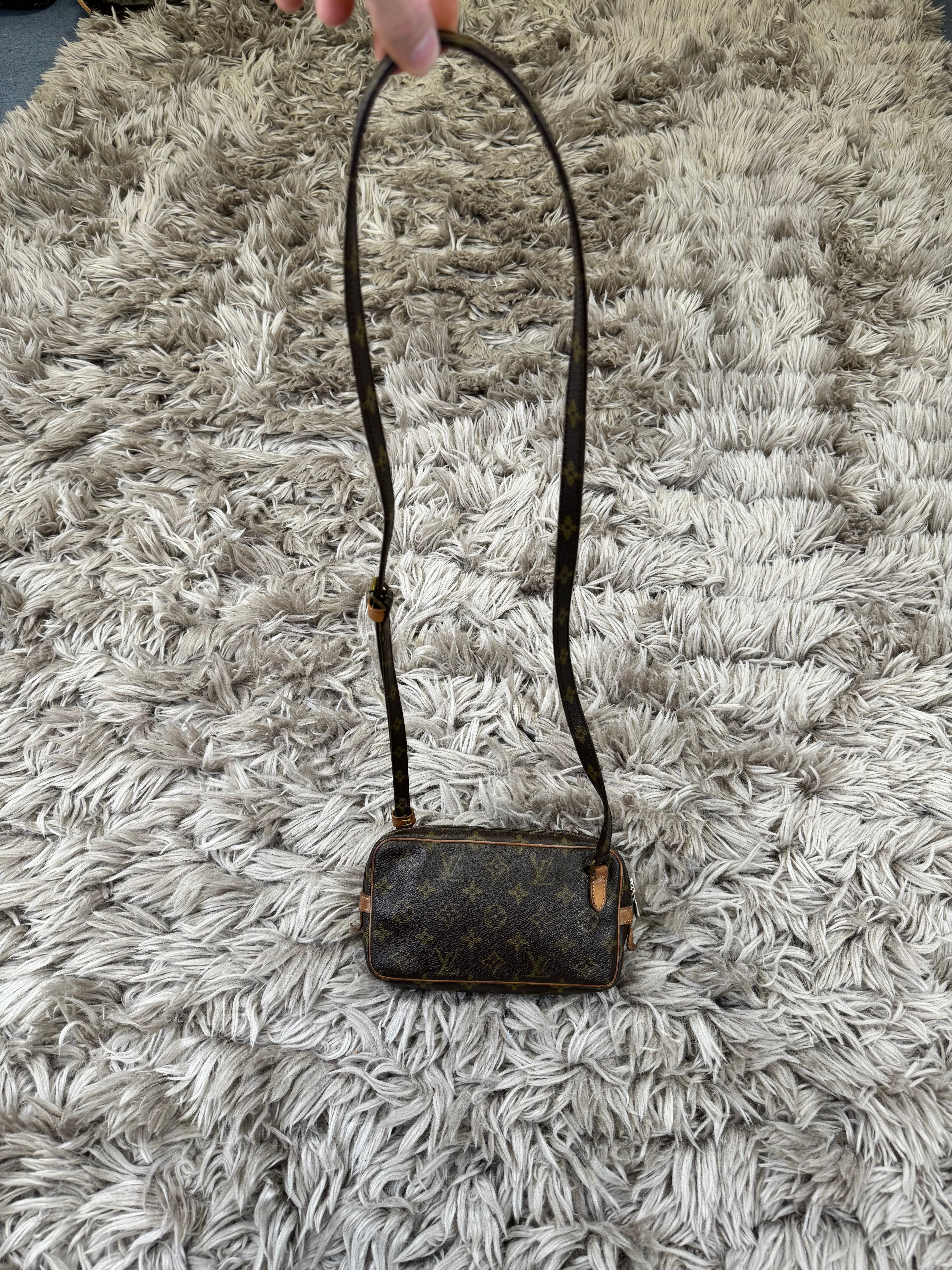 Louis Vuitton cross body side bag