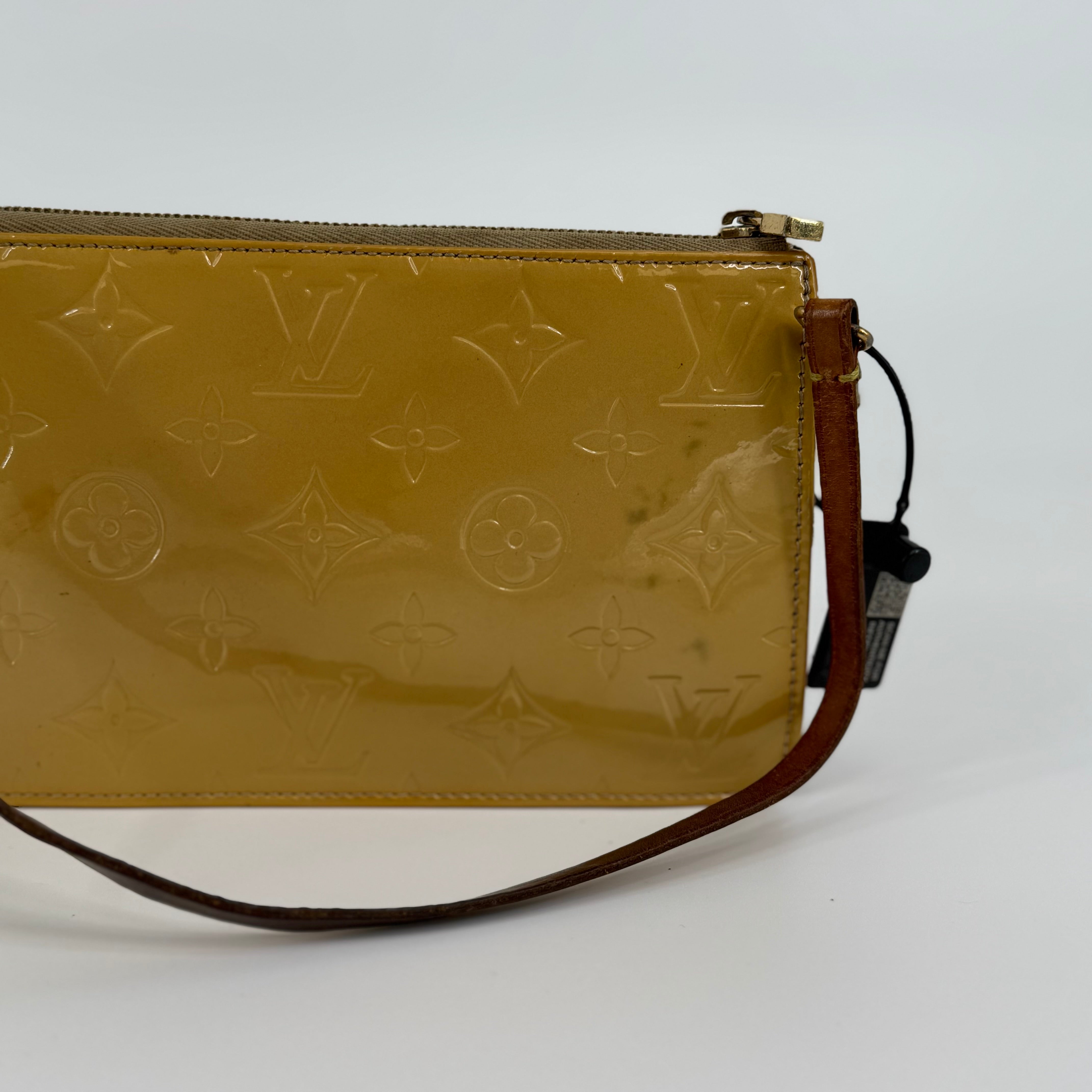 Louis Vuitton Gold Monogram Patent Leather Vernis Pochette