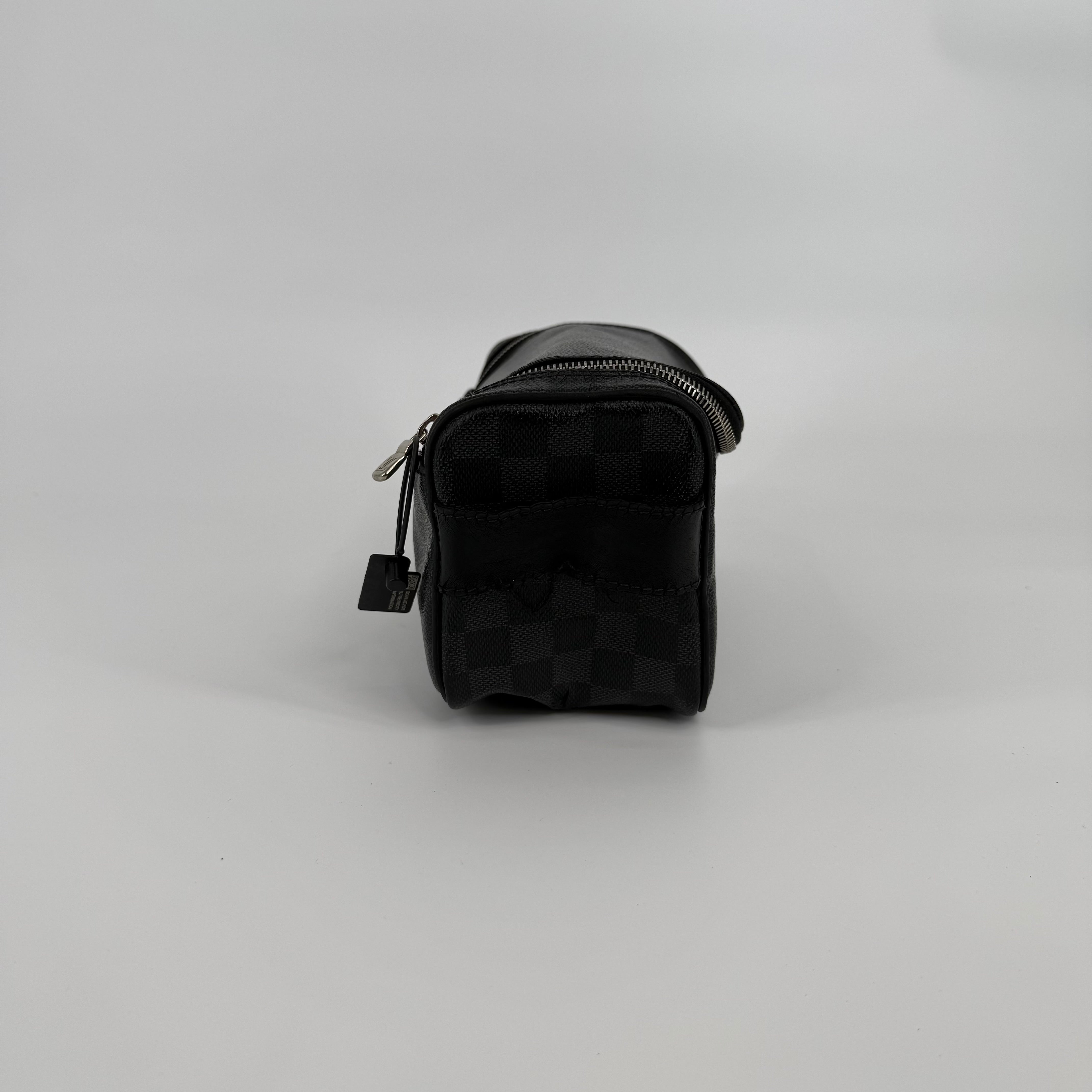 Louis Vuitton Damier Graphite Travel Toiletry Pouch 26