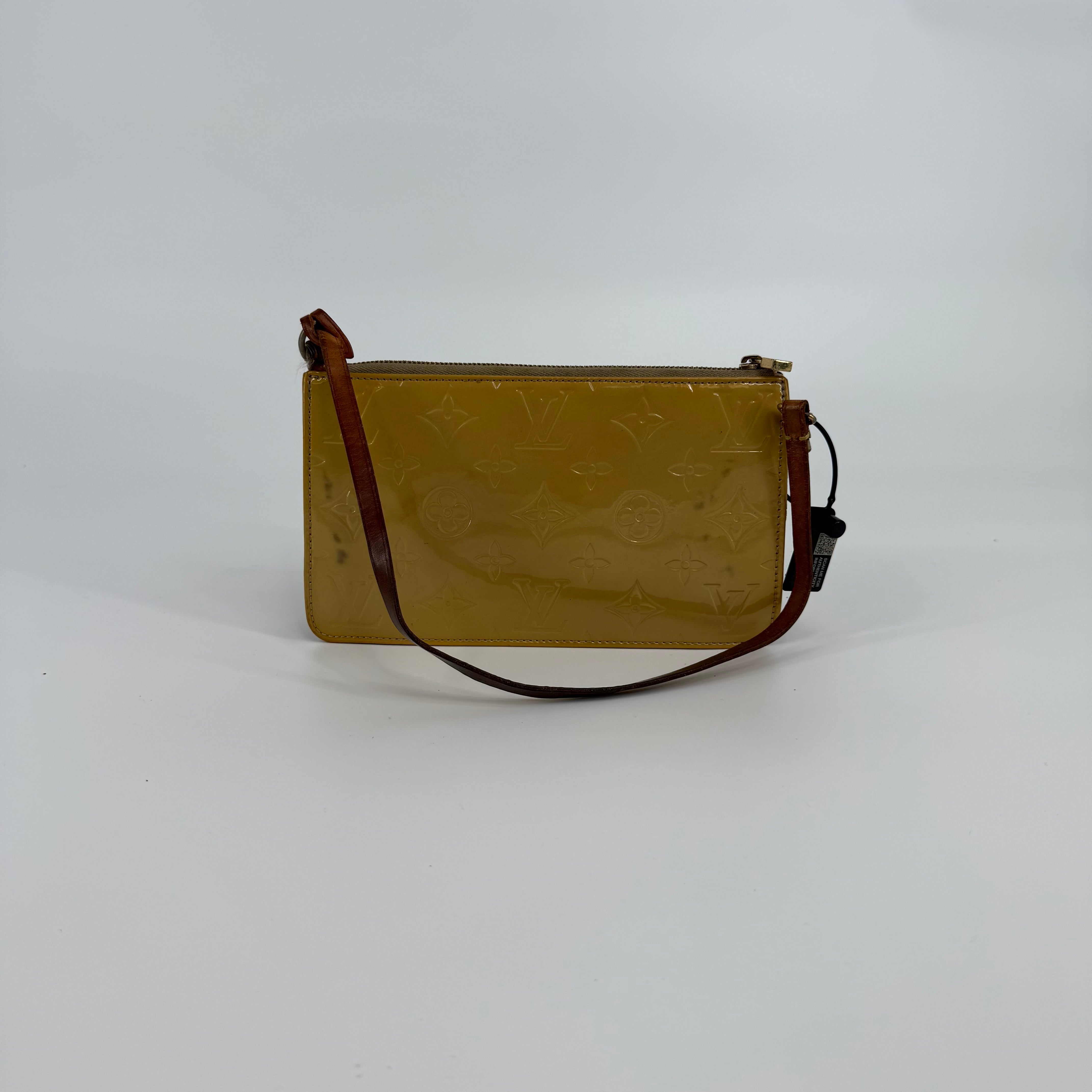 Louis Vuitton Gold Monogram Patent Leather Vernis Pochette
