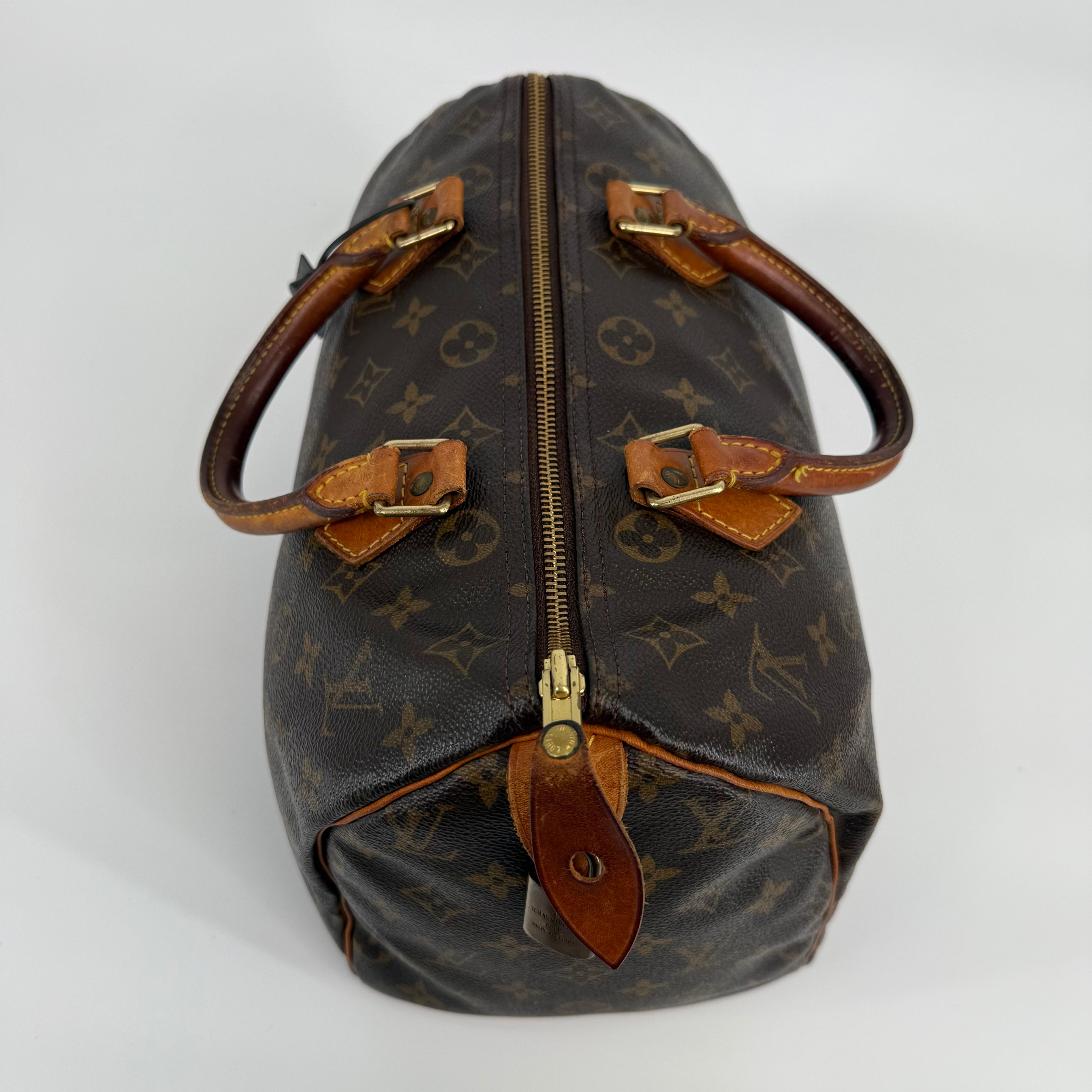 Louis Vuitton Monogram Speedy 30