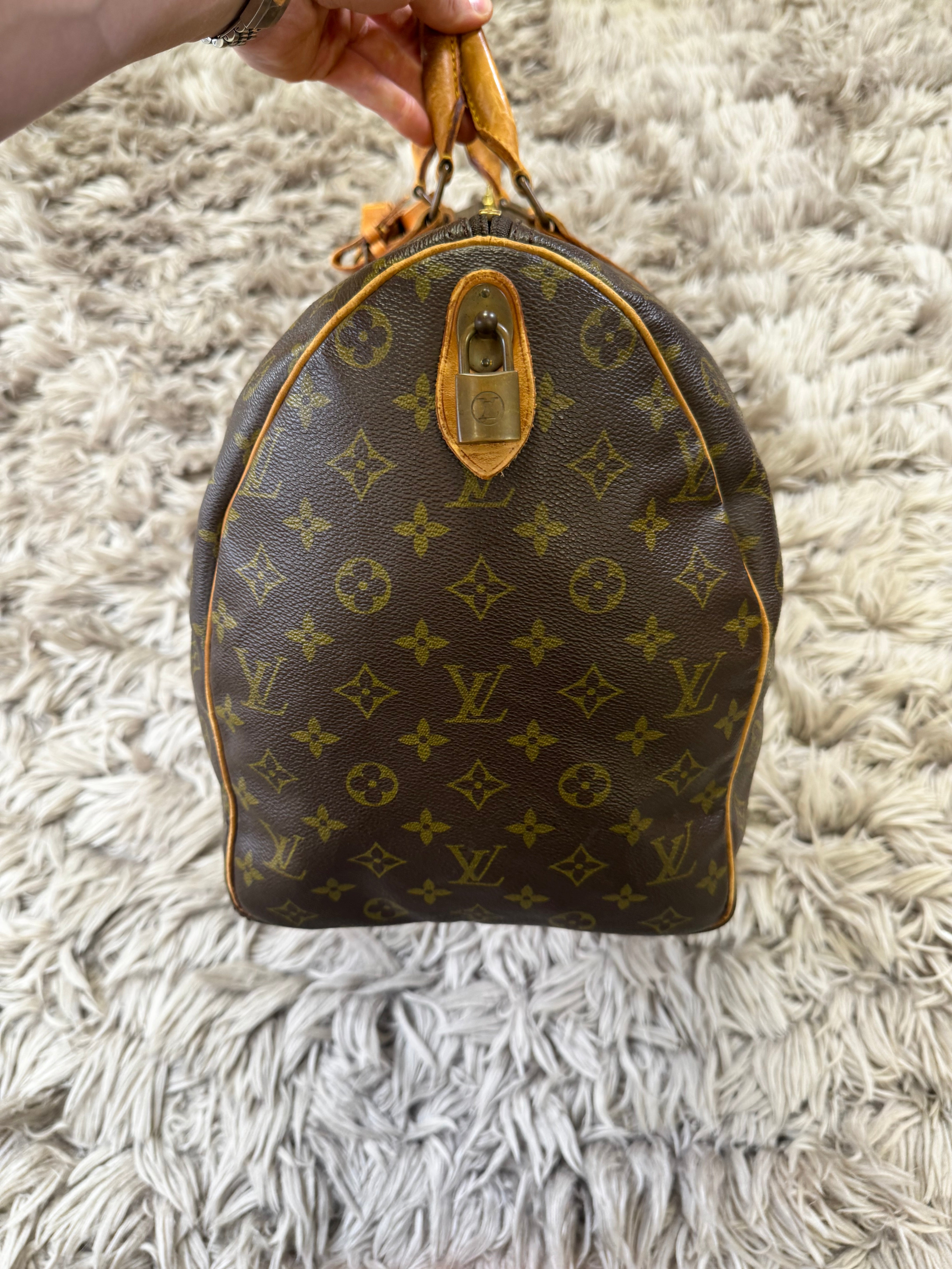 Louis Vuitton keepall 50