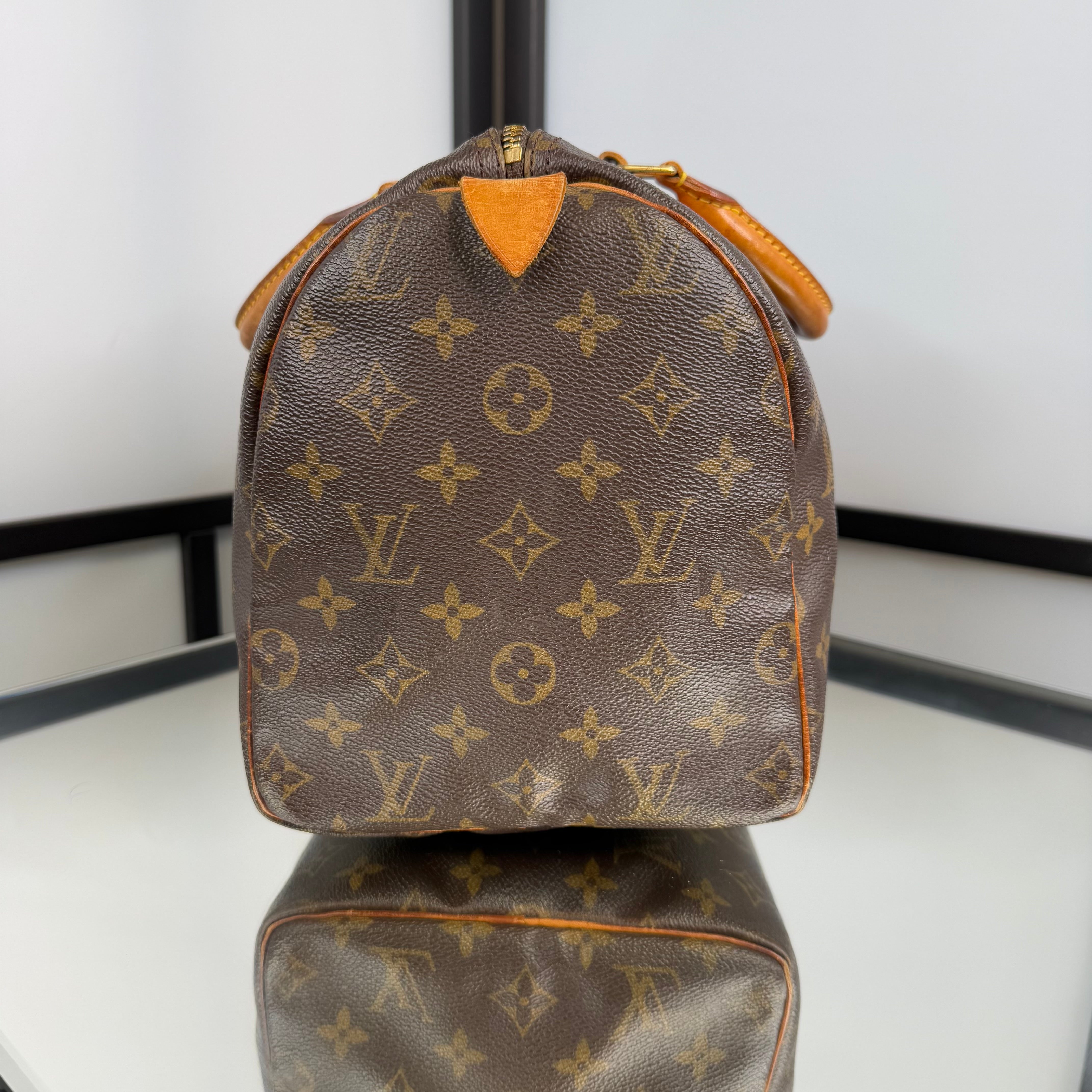 Louis Vuitton Monogram Speedy 30