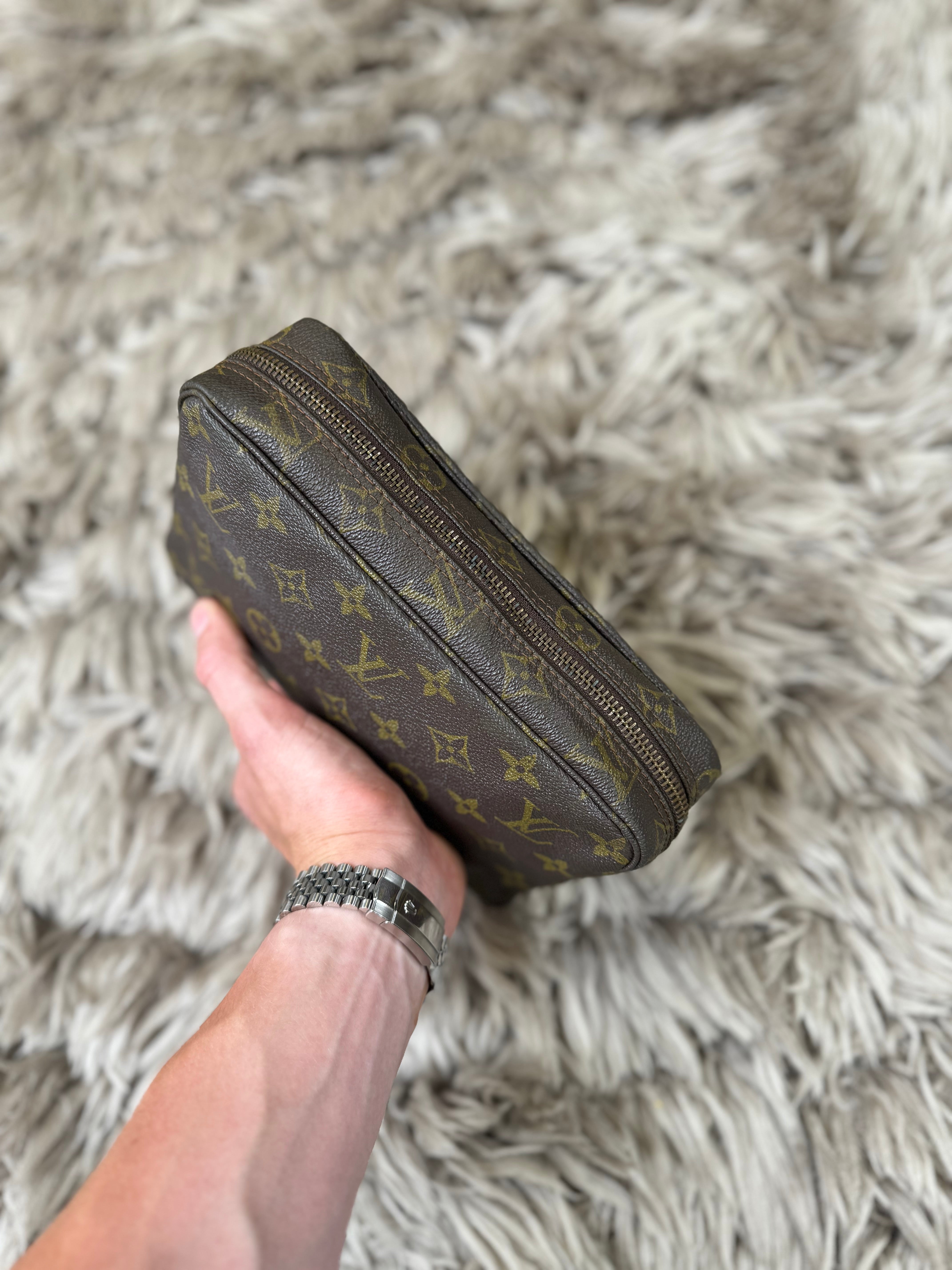 Louis Vuitton Toiletry bag (medium)