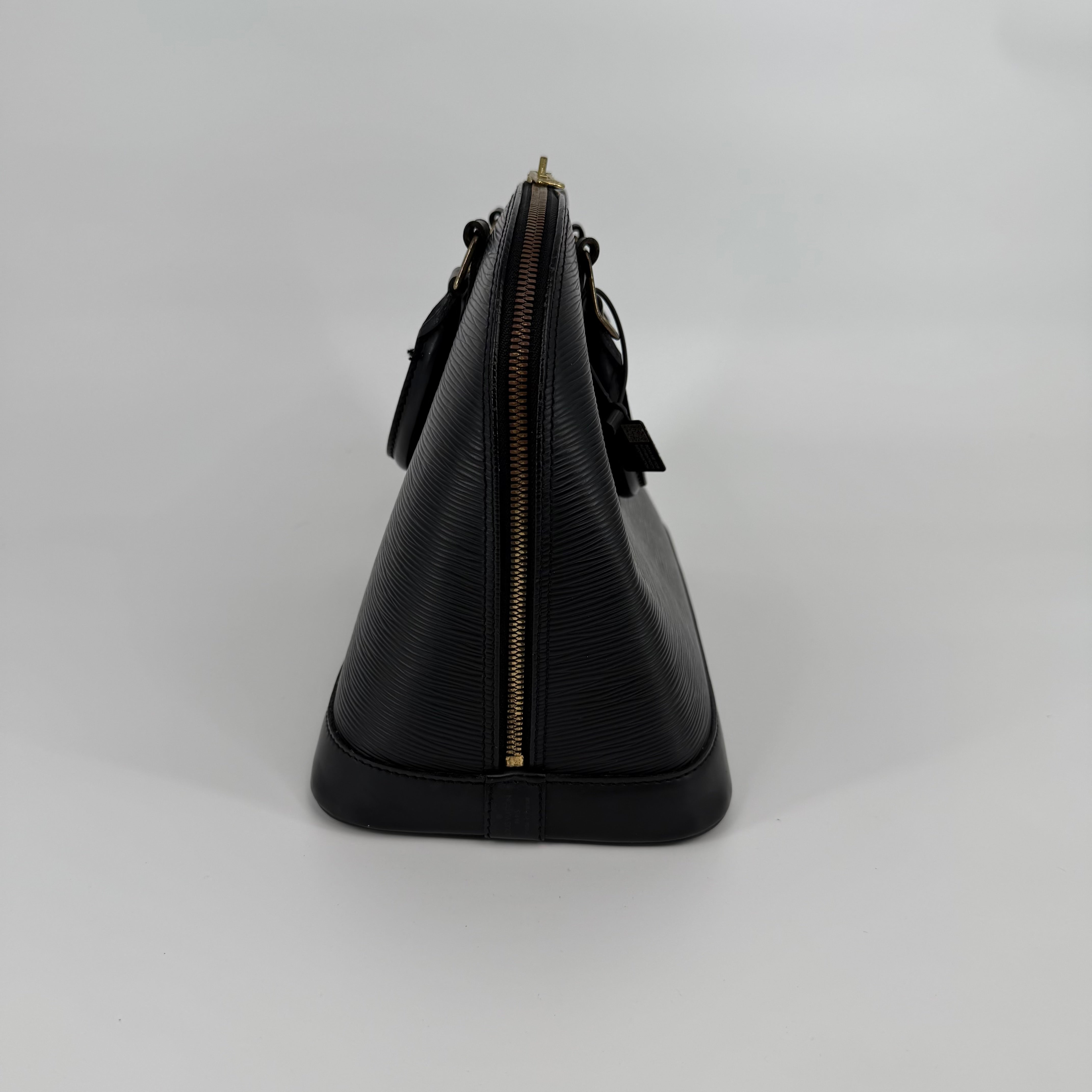 Louis Vuitton Epi Black Alma