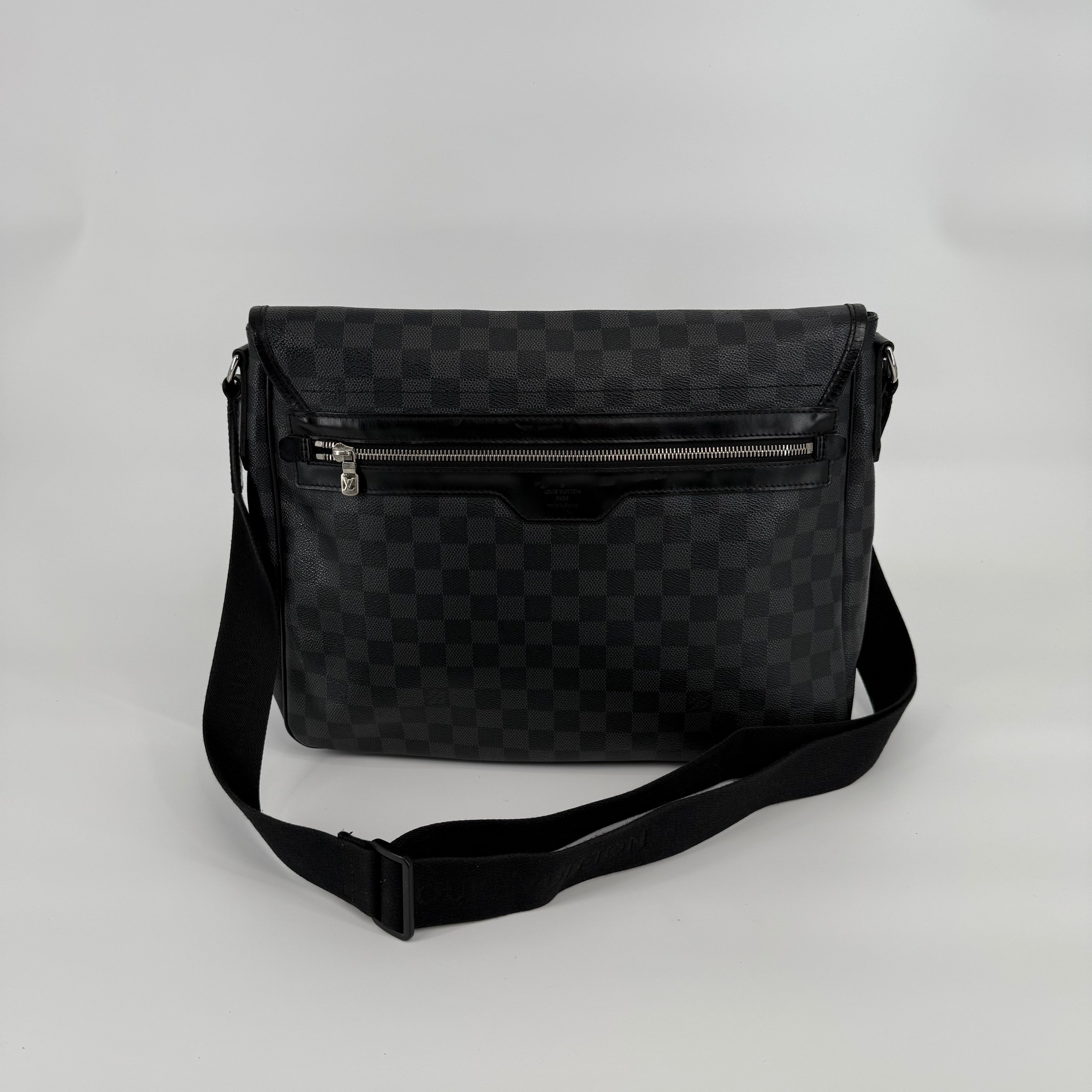 Louis Vuitton Damier Graphite Messenger Bag