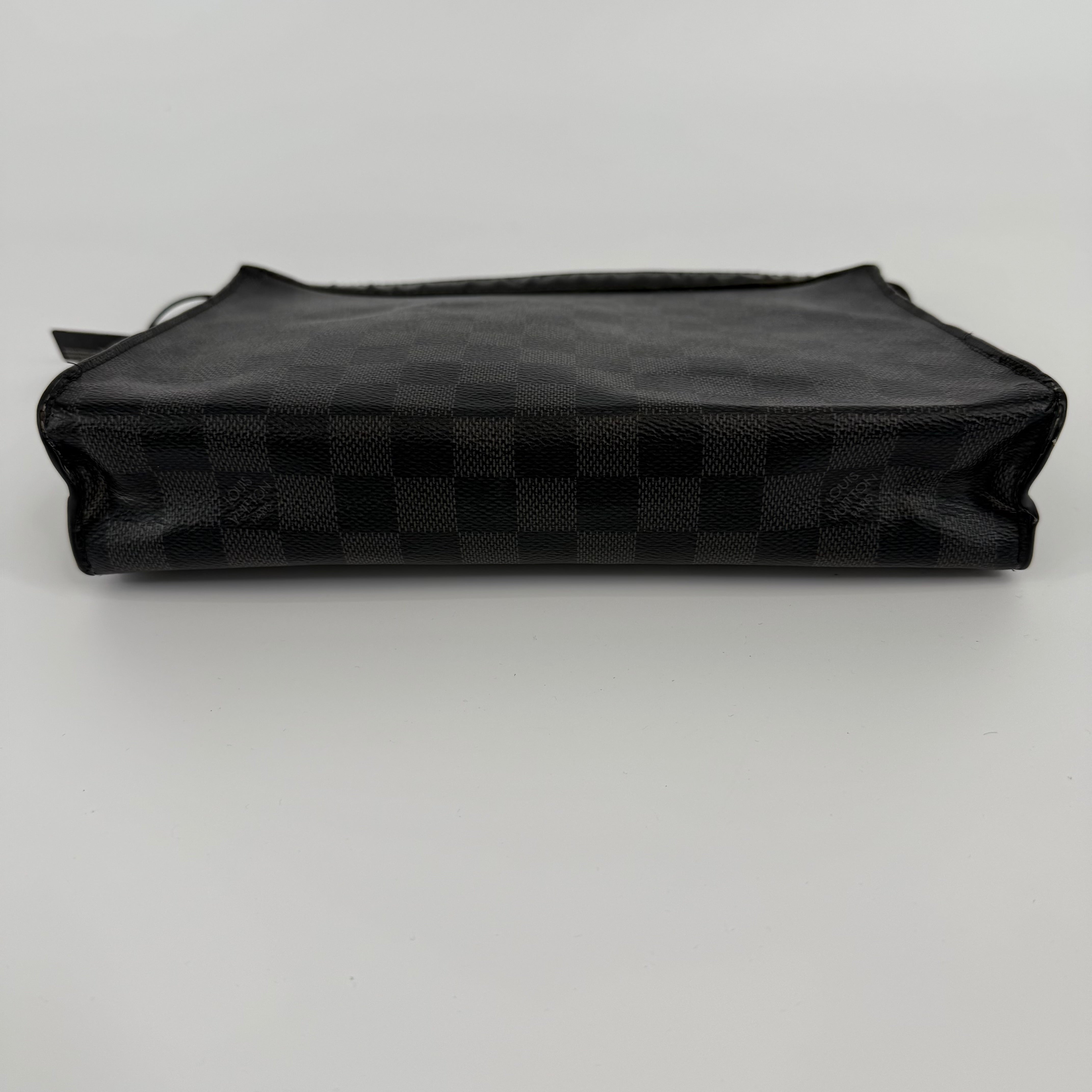 Louis Vuitton Damier Graphite Pochette Voyage MM