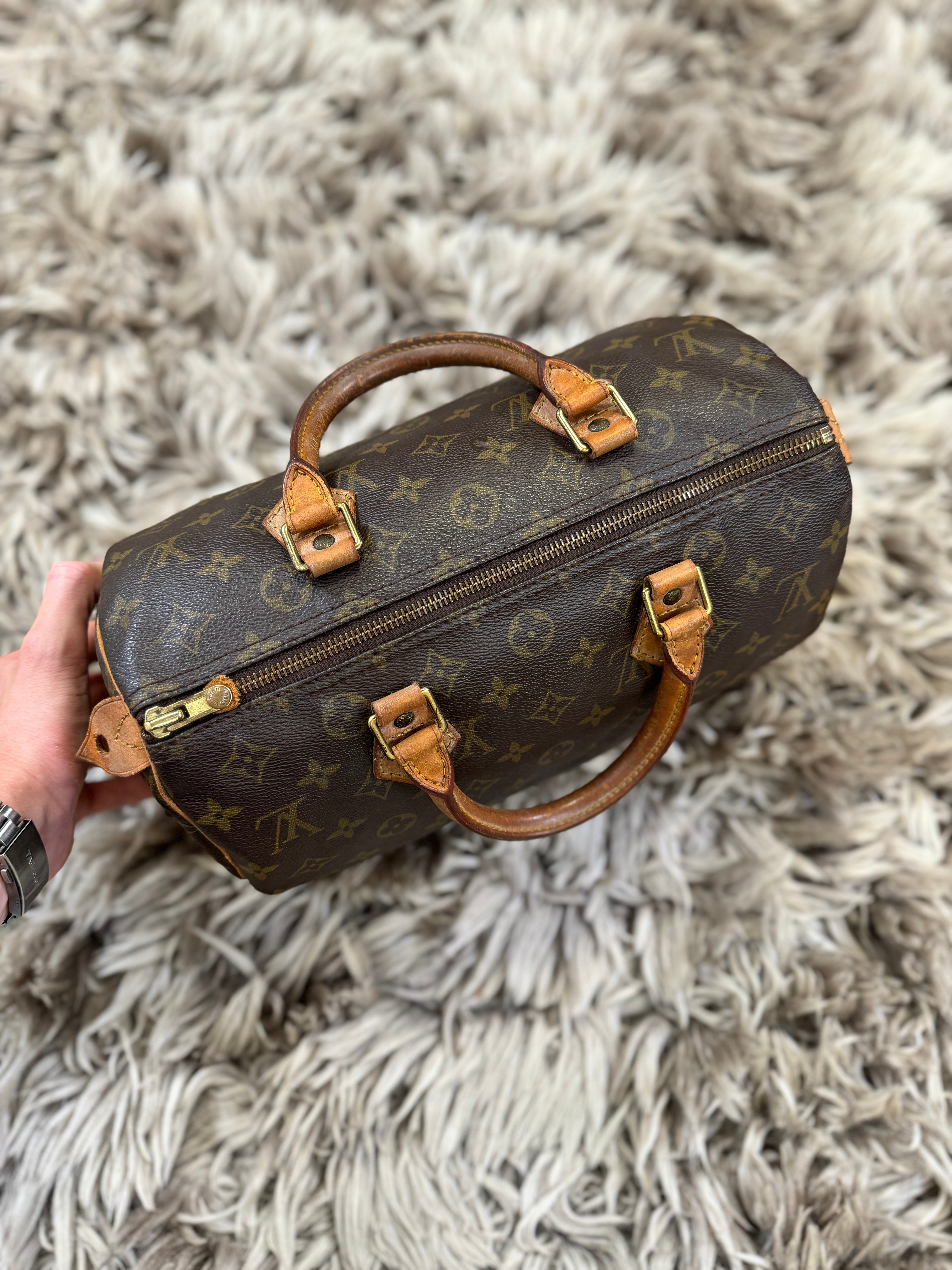 Louis Vuitton speedy 30