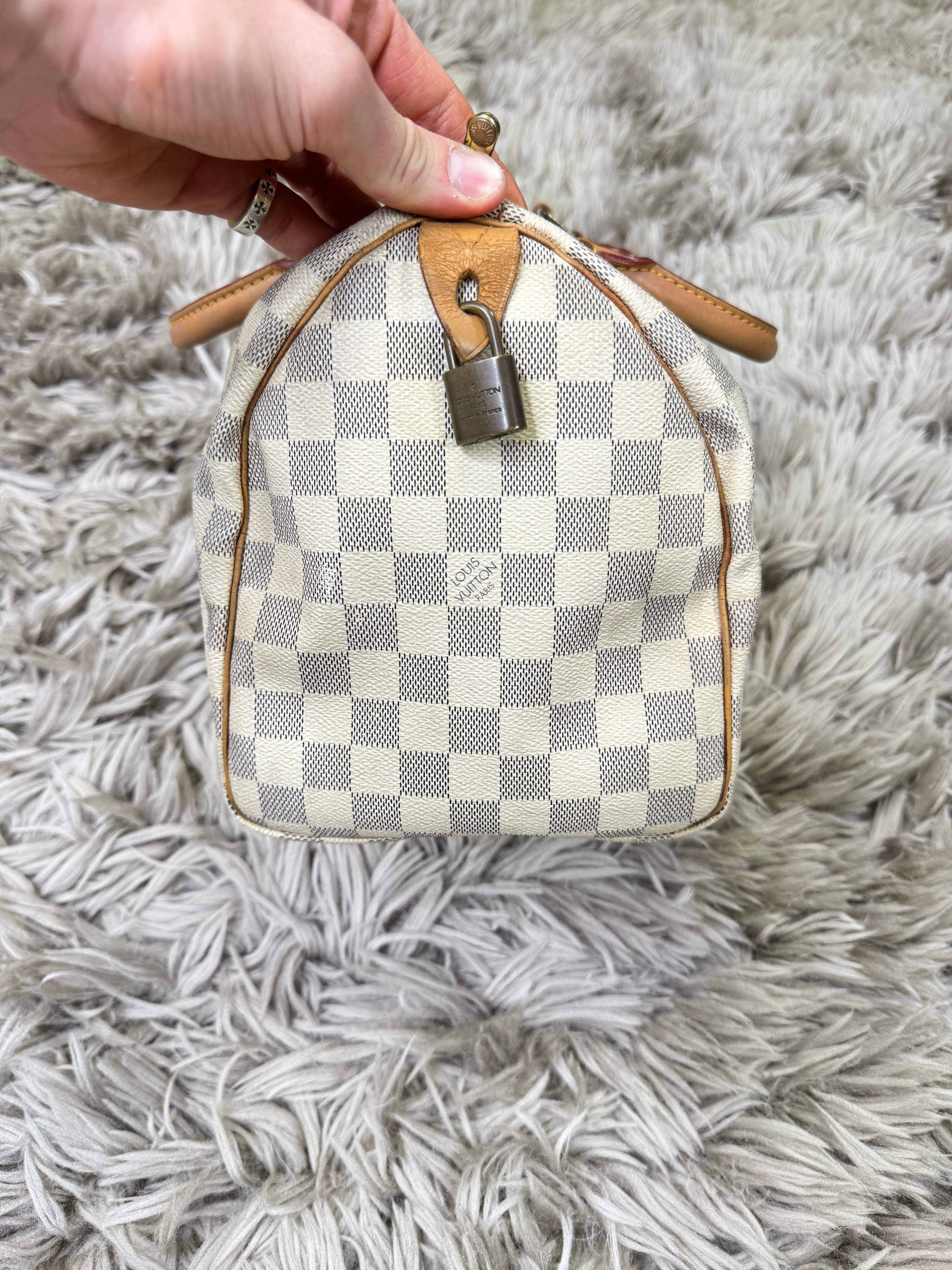 Louis Vuitton damier azur speedy 30