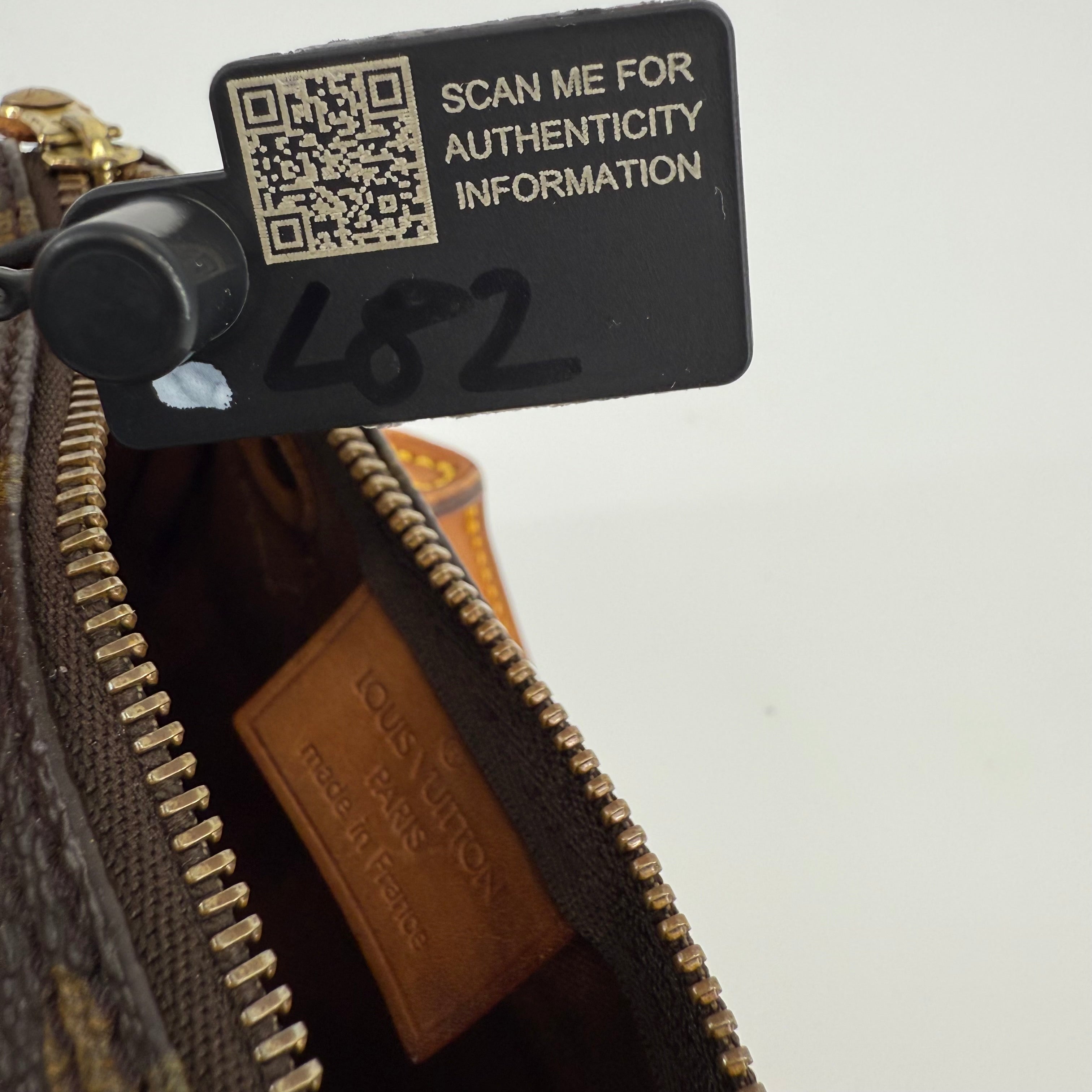 Louis Vuitton Monogram Nano Speedy 16