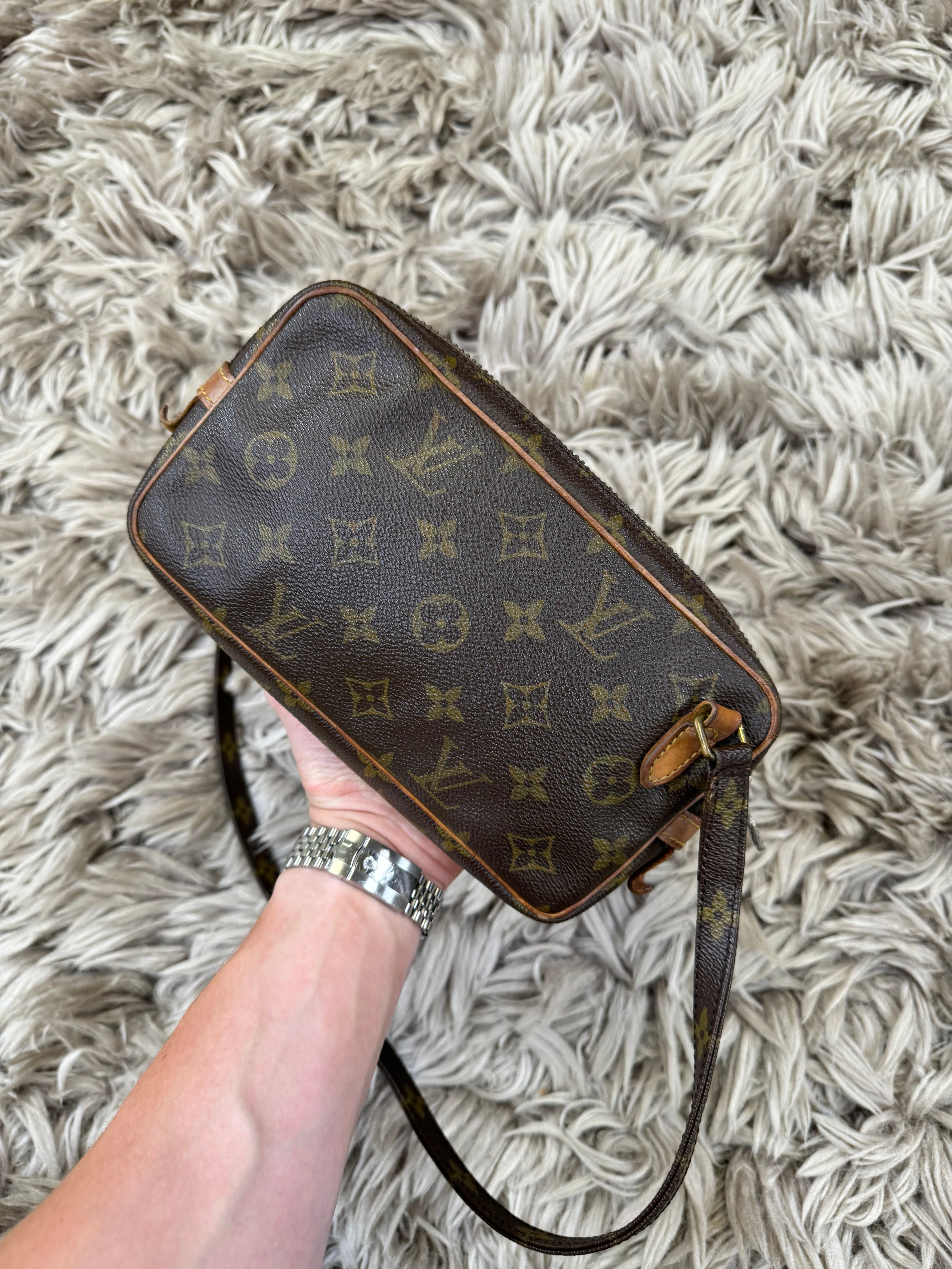 Louis Vuitton cross body side bag