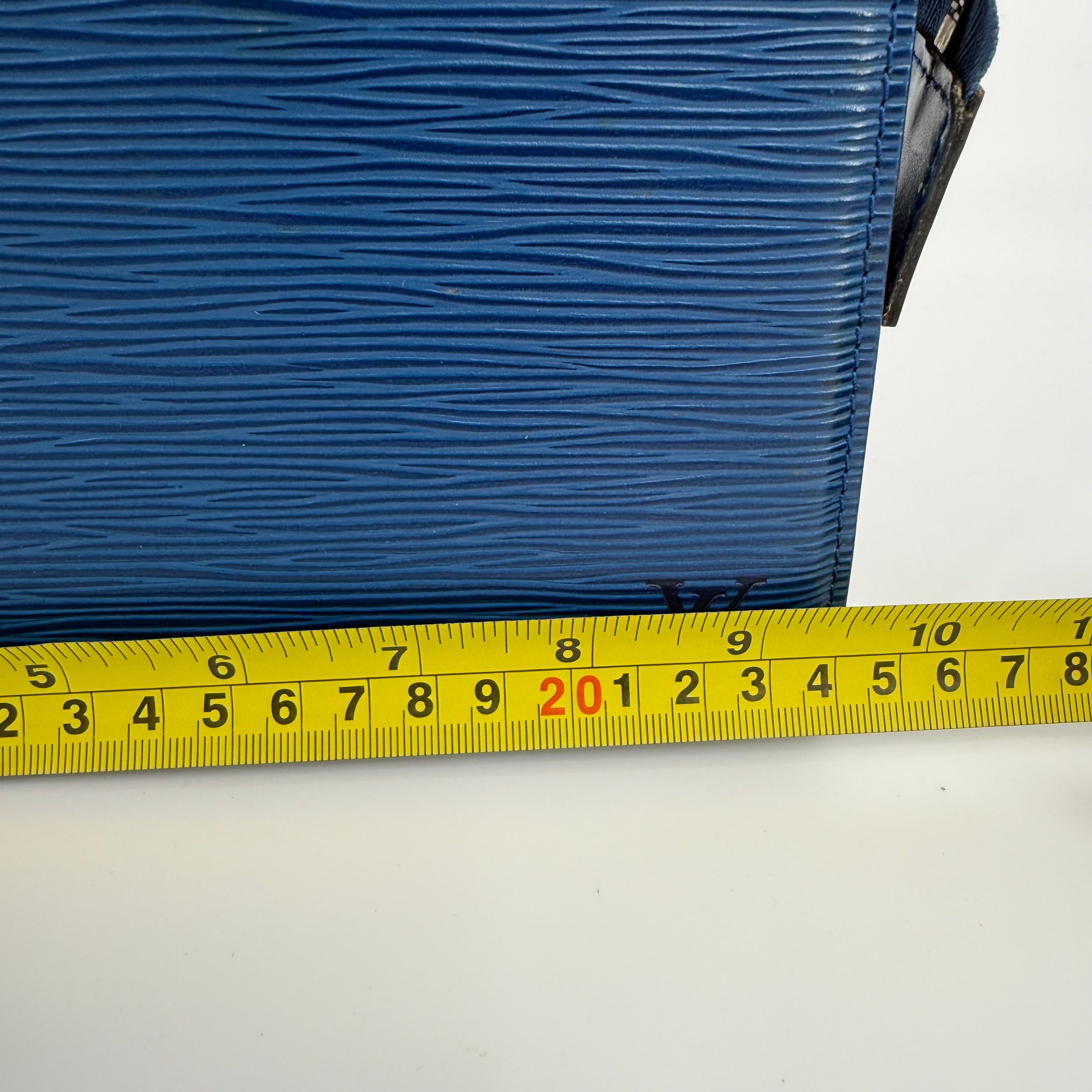 Louis Vuitton Epi Blue Trusse Crete Clutch