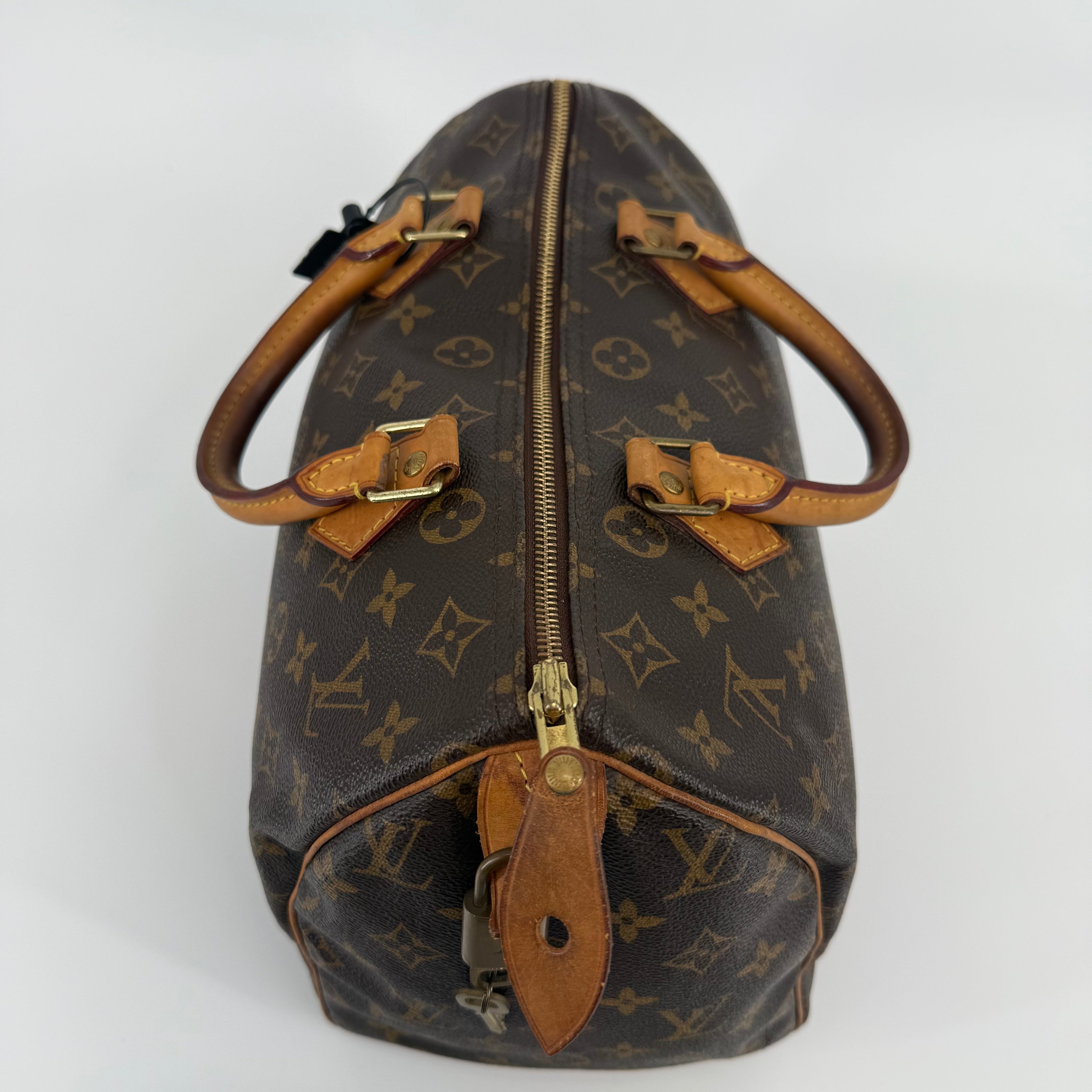 Louis Vuitton Monogram Speedy 30