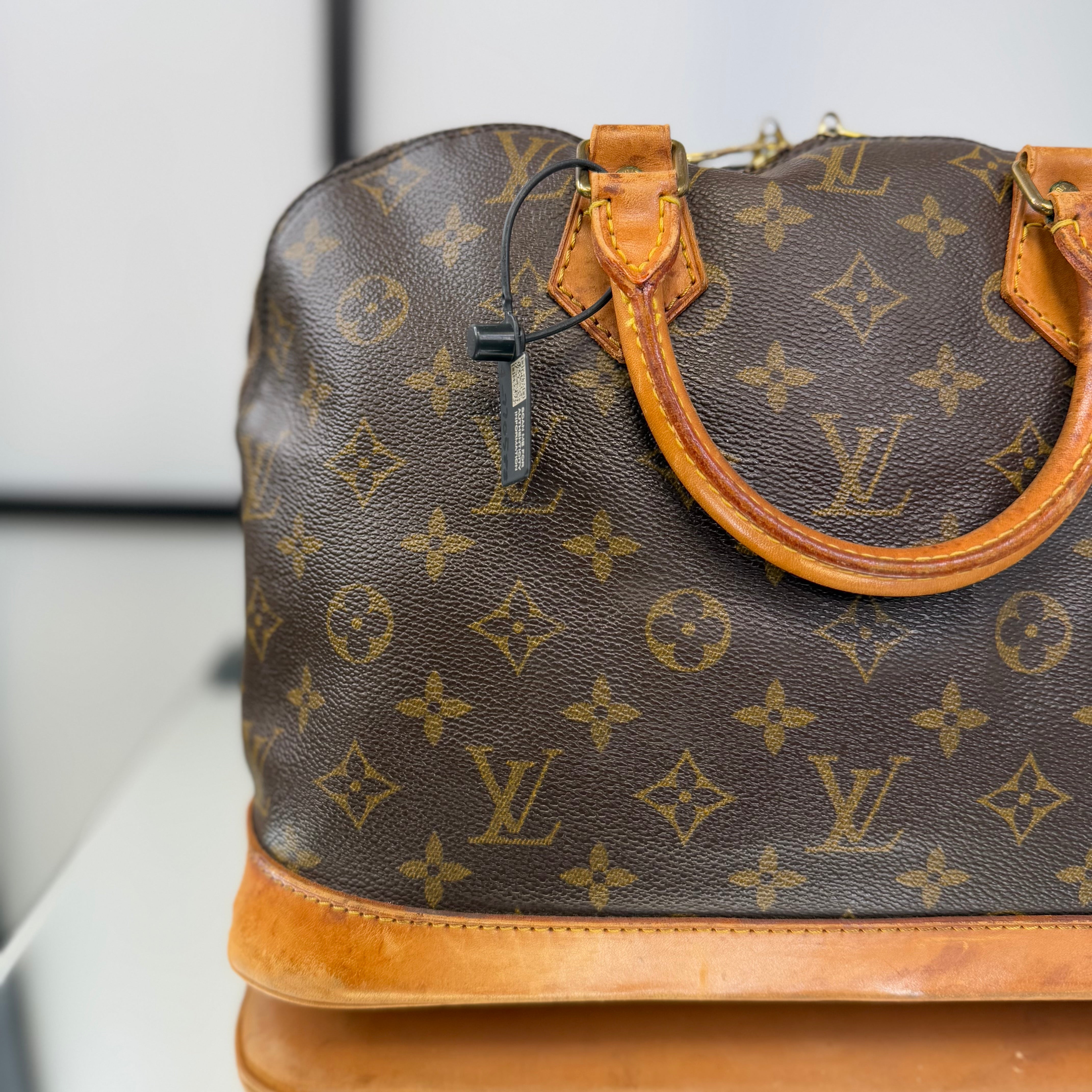 Louis Vuitton Monogram Alma