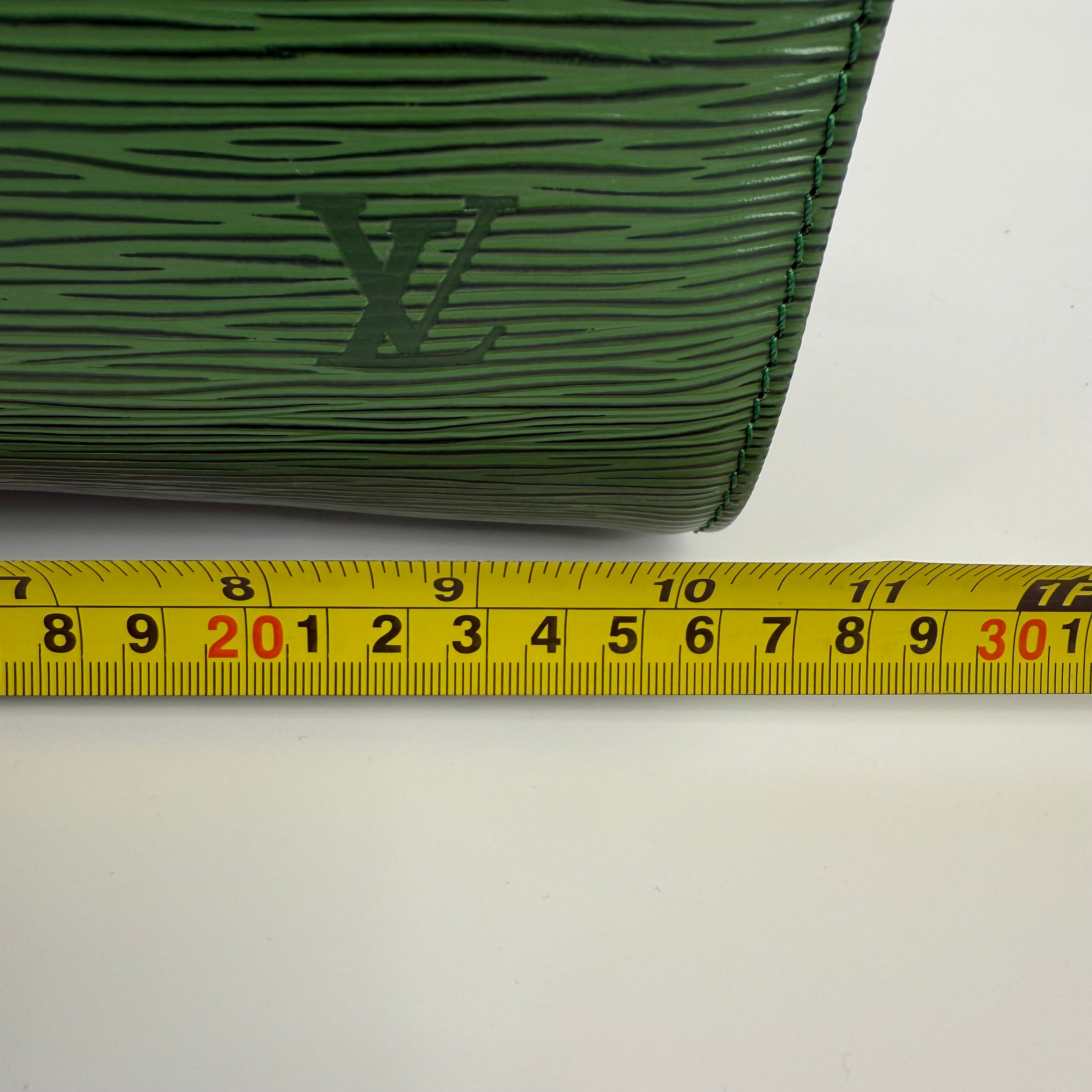 Louis Vuitton Epi Green Speedy 25