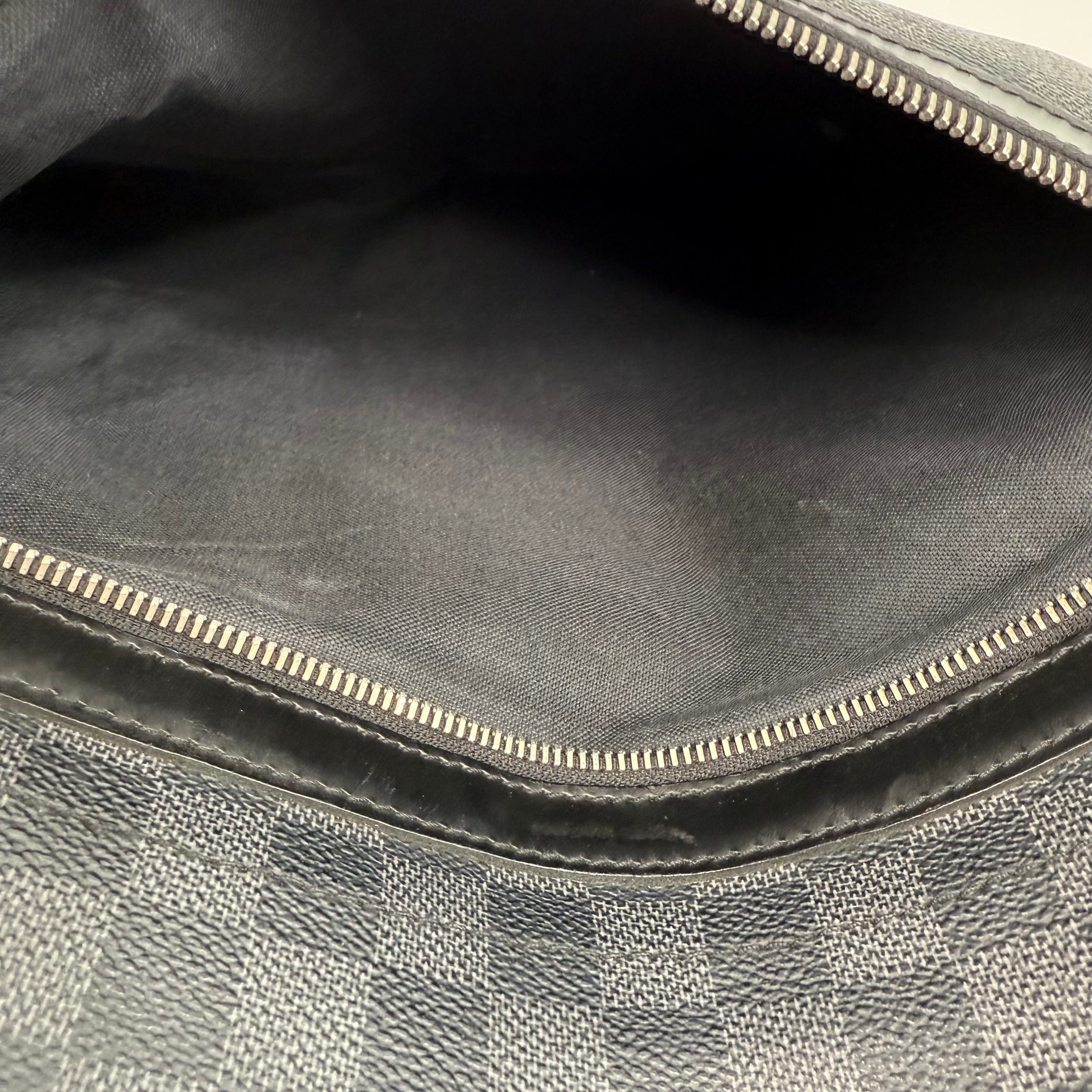 Louis Vuitton Damier Graphite Messenger Bag