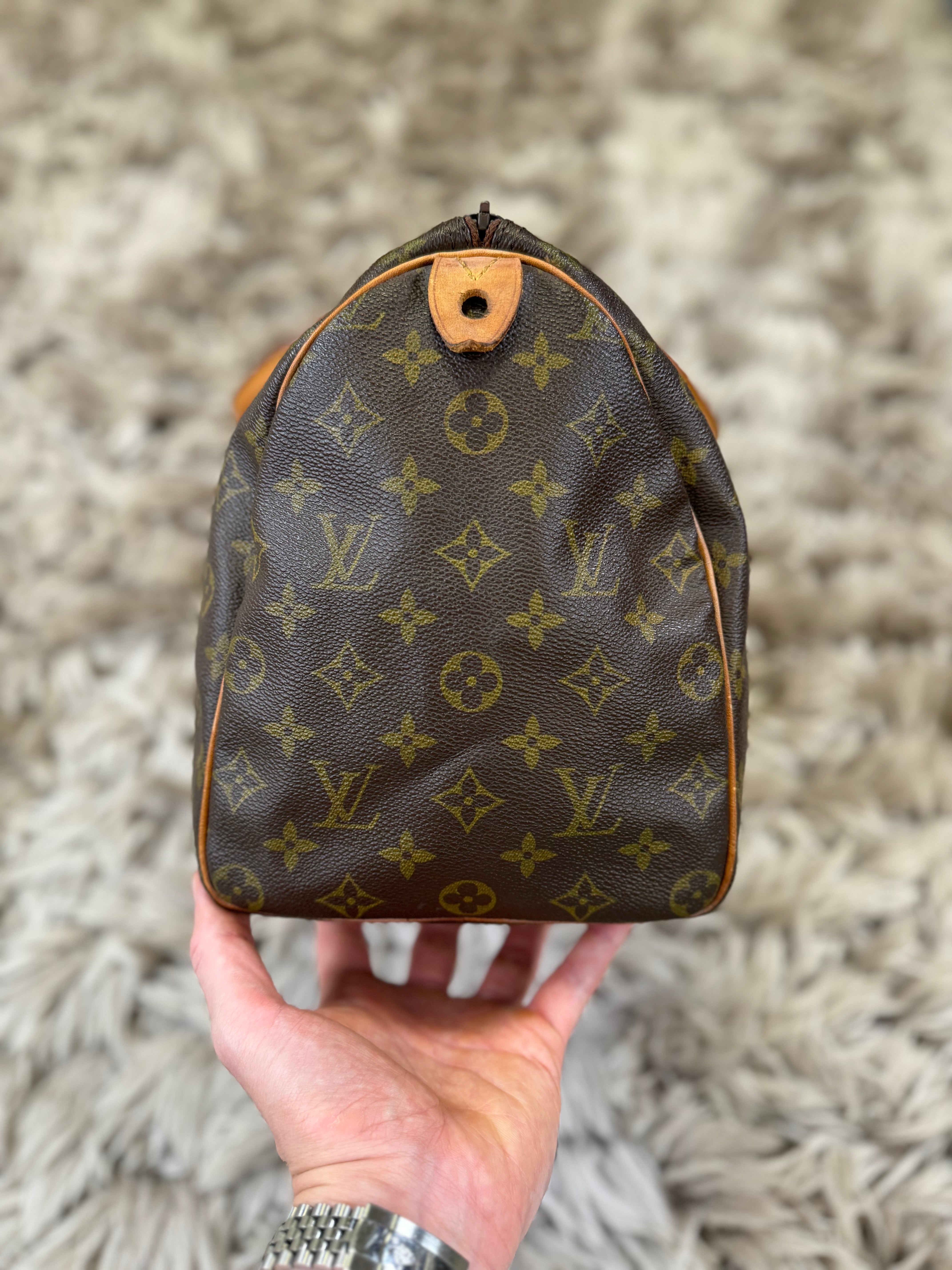 Louis Vuitton speedy 35