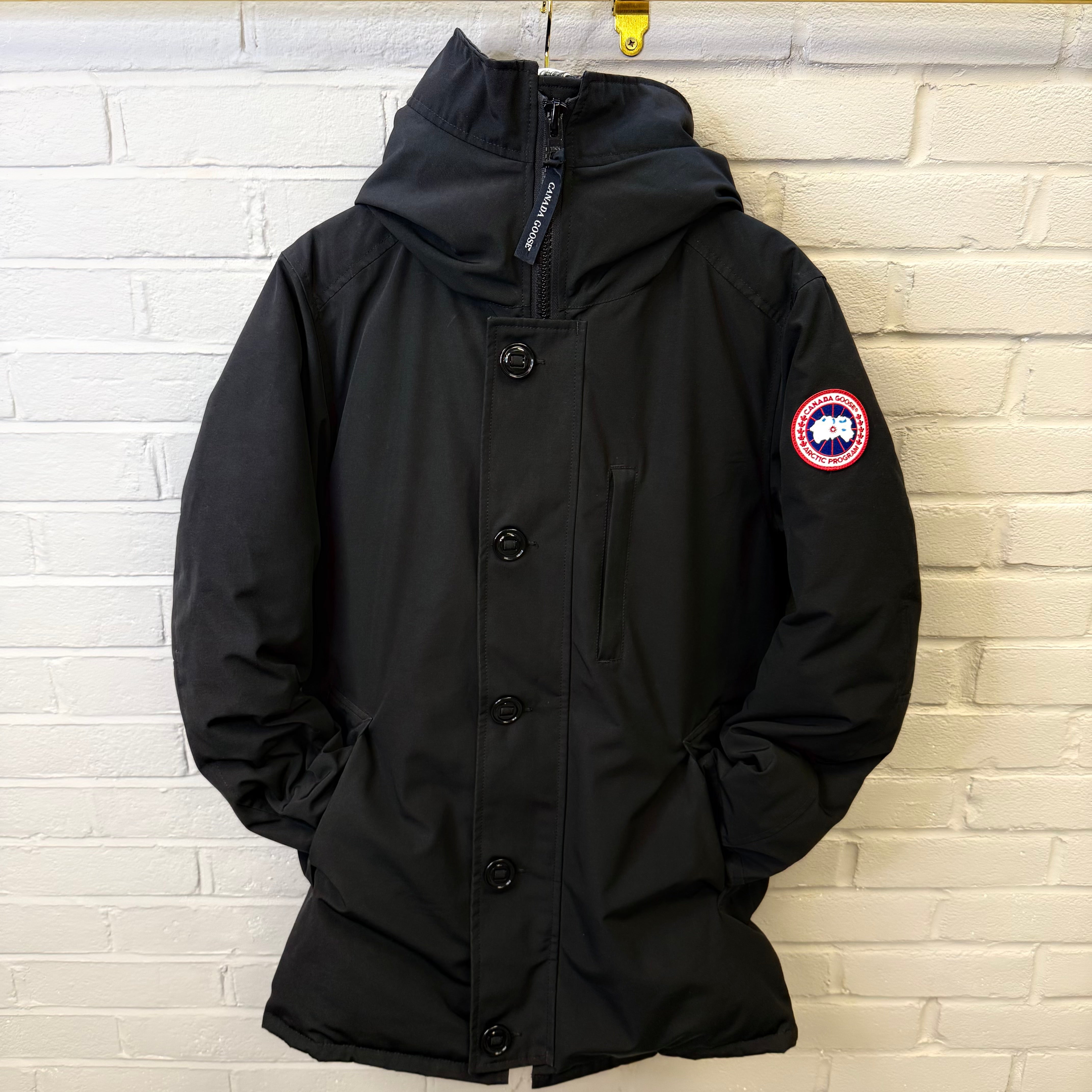 Canada Goose Chateau Parka Black Jacket Size Medium