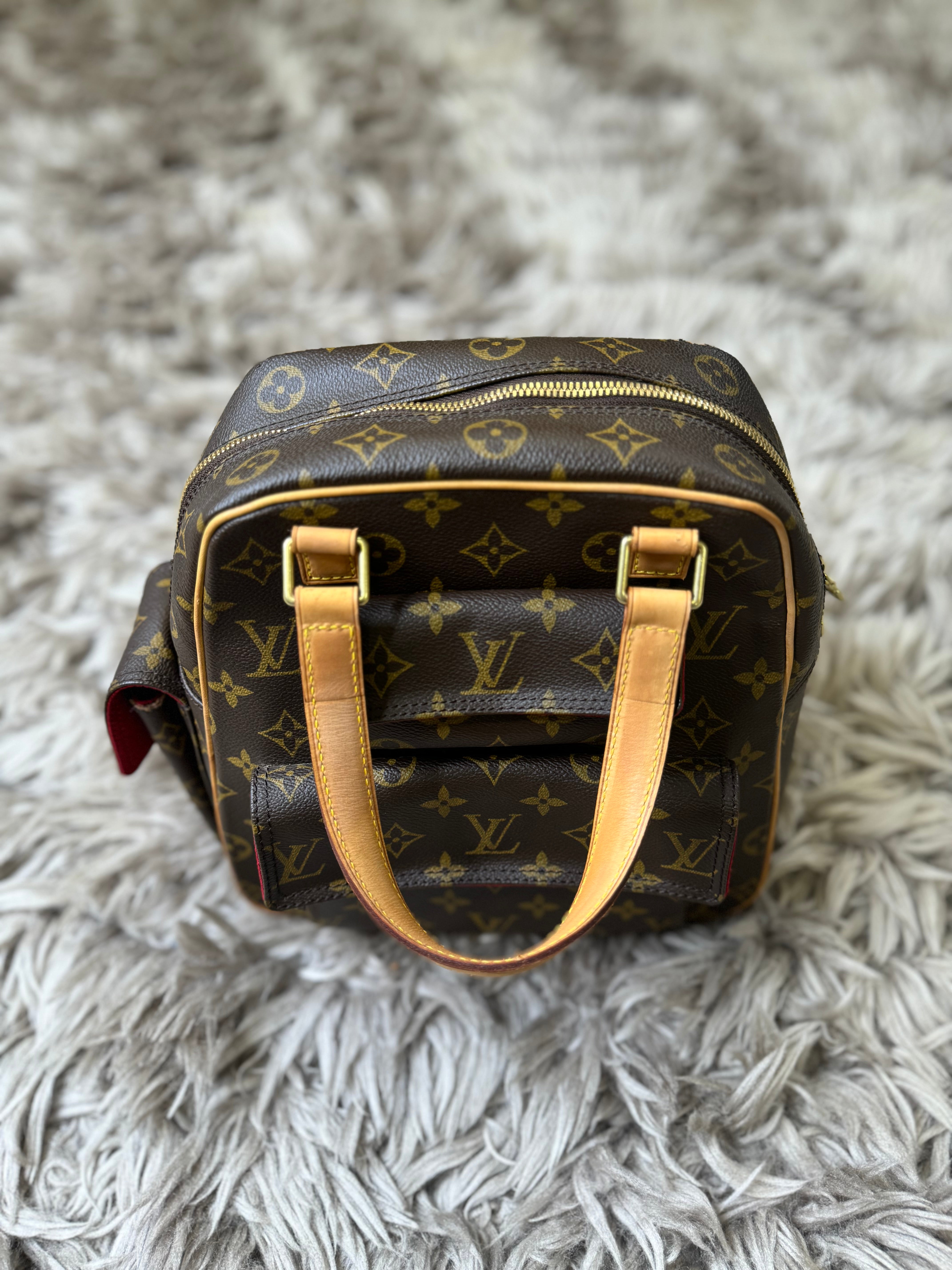 Louis Vuitton exantry cite bag