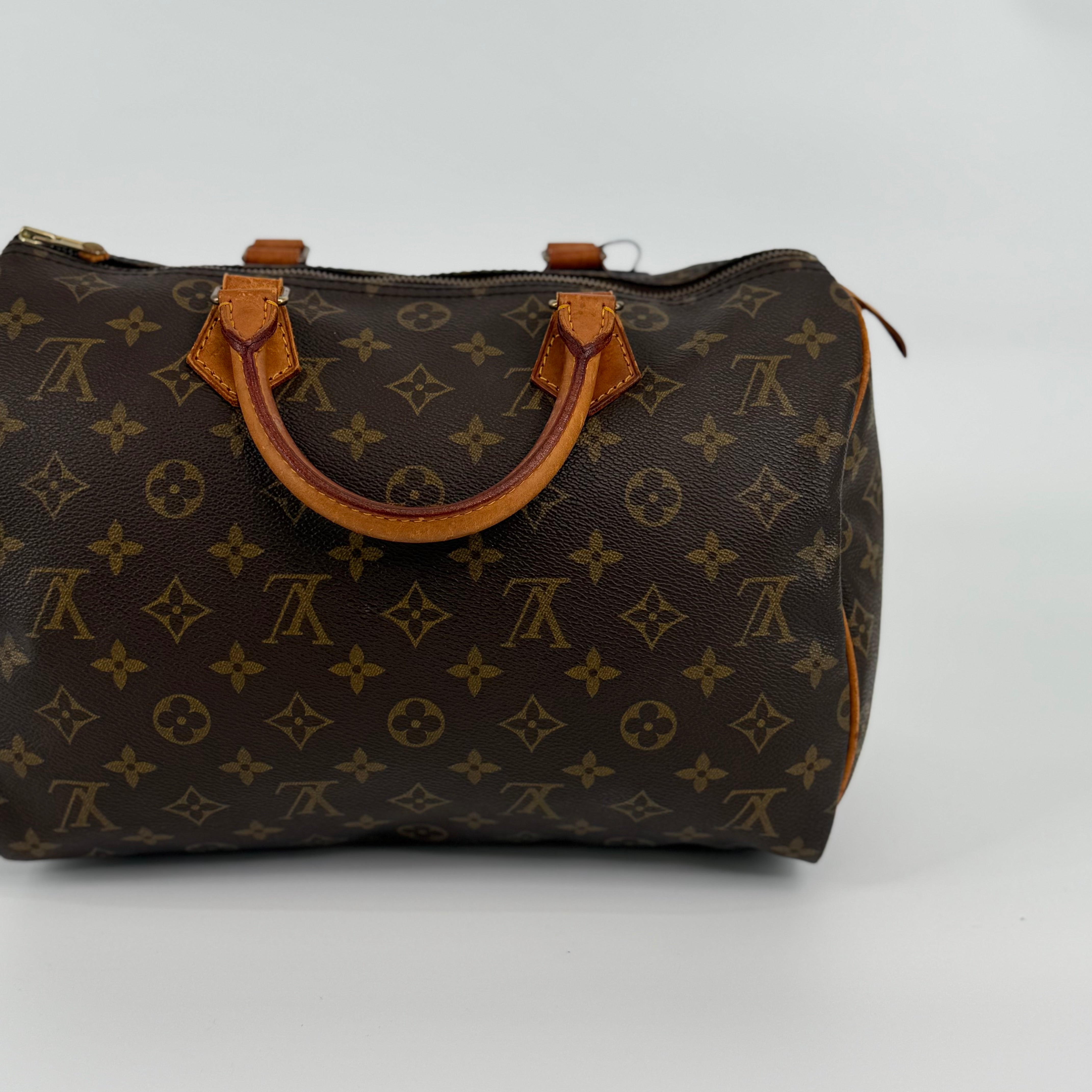 Louis Vuitton Monogram Speedy 30