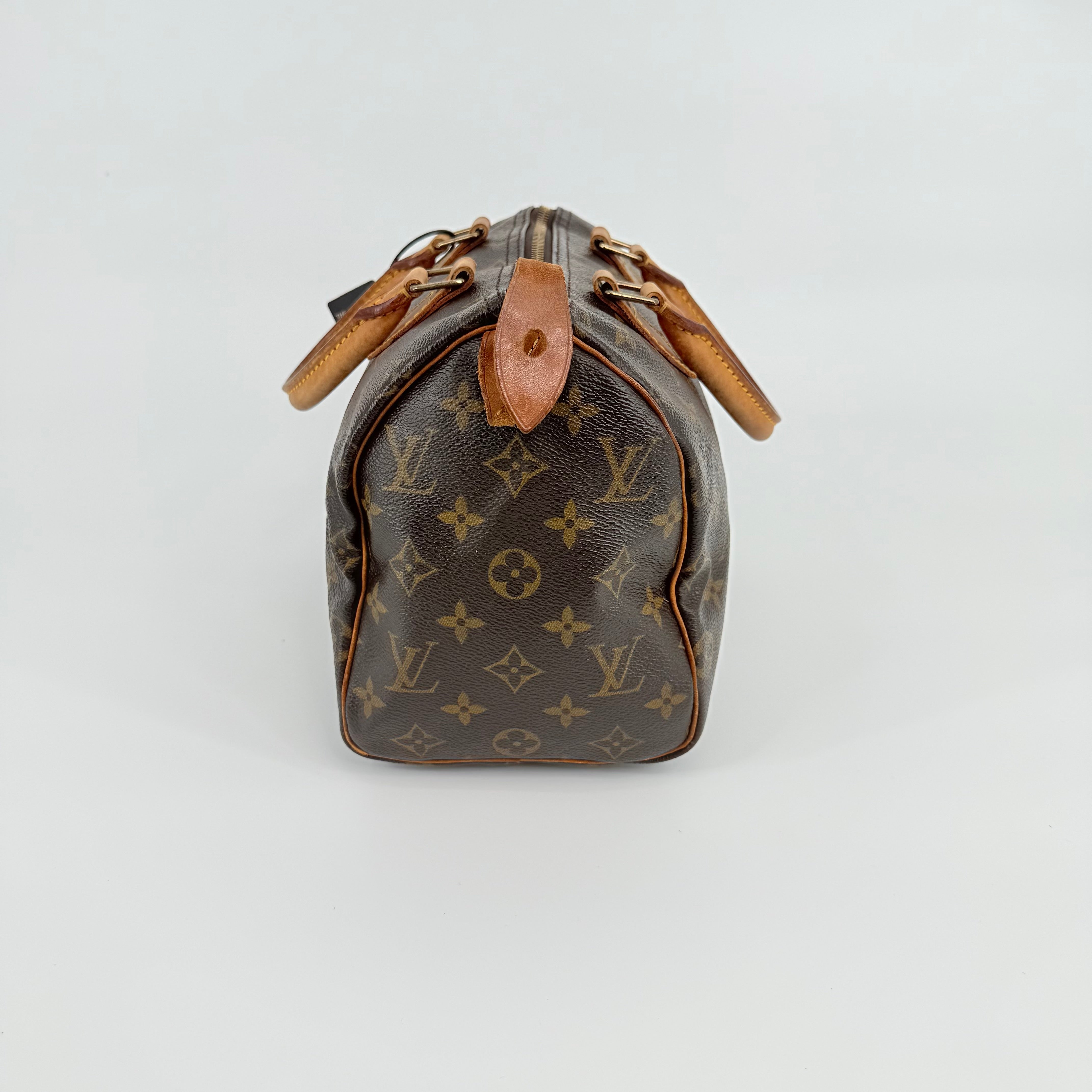 Louis Vuitton Monogram Speedy 25