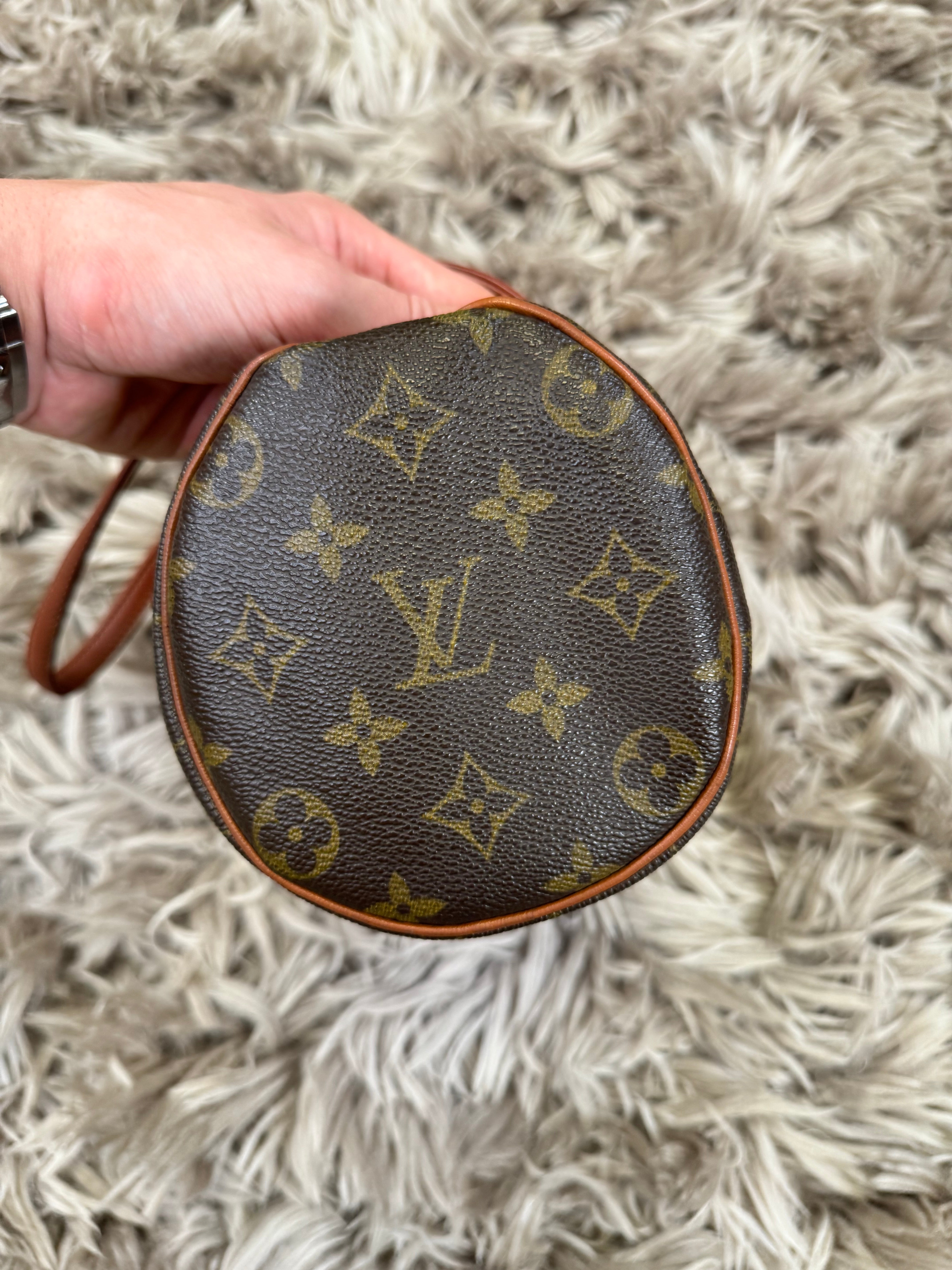 Louis Vuitton papillon bag