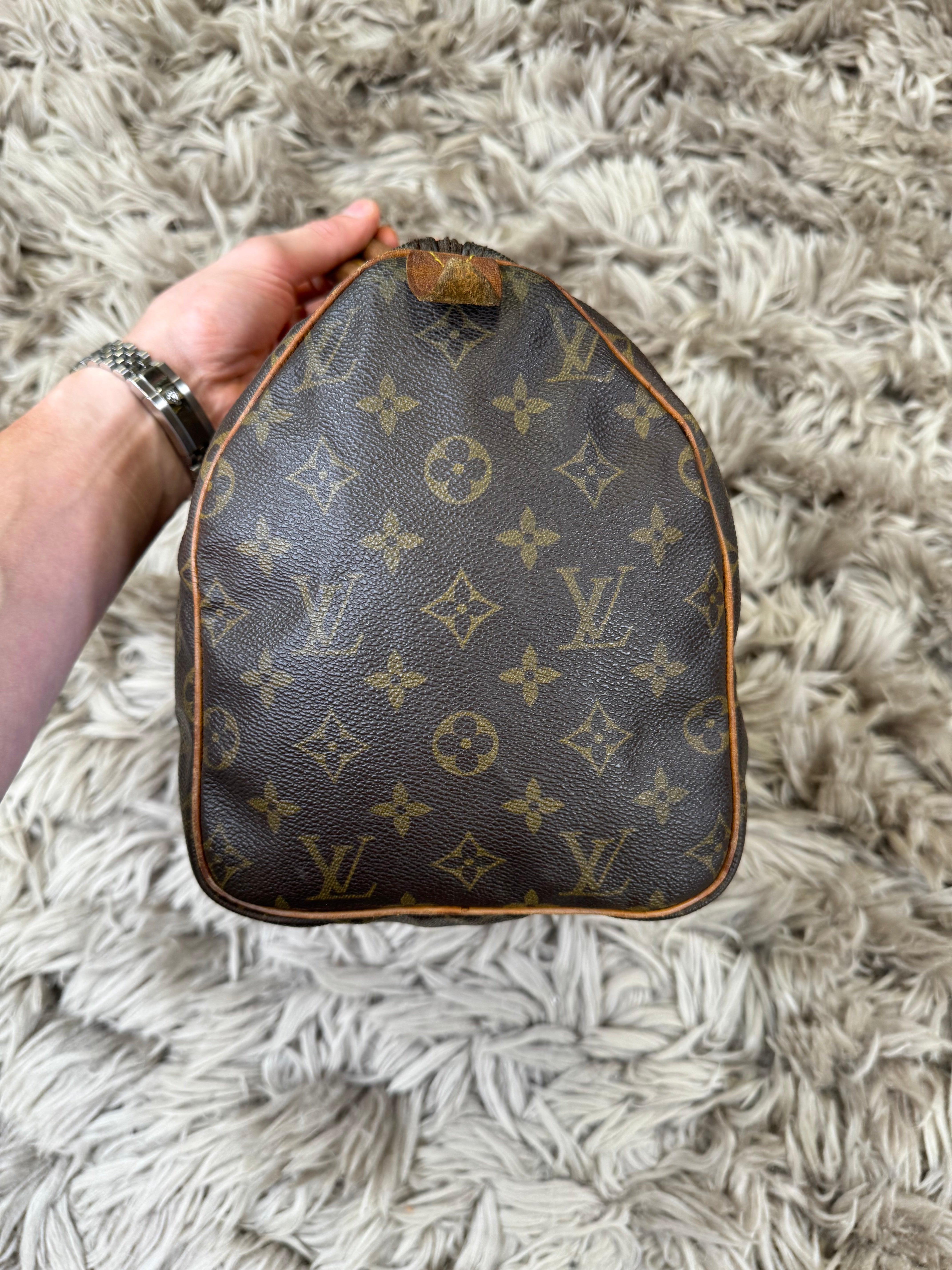 Louis Vuitton speedy 30