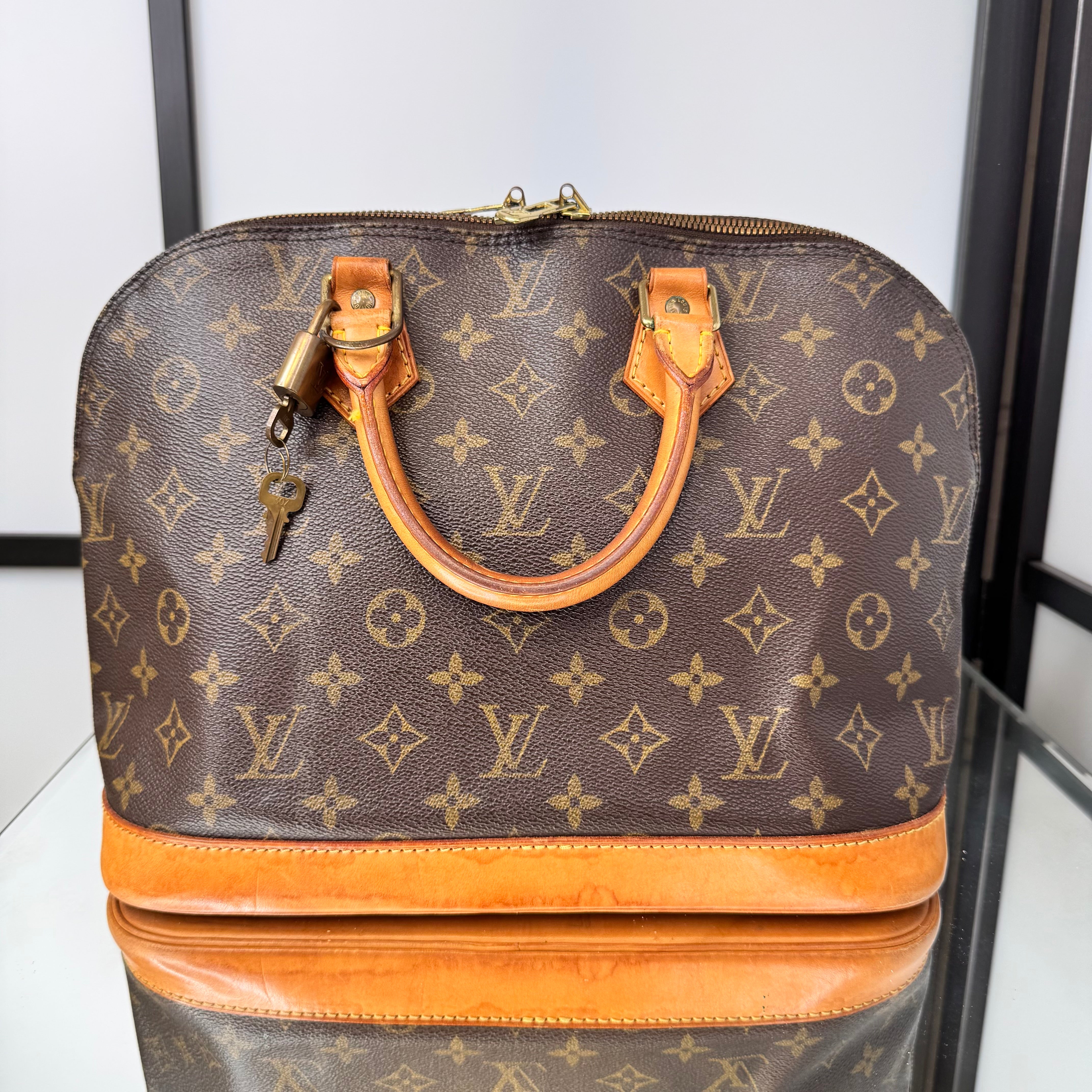 Louis Vuitton Monogram Alma