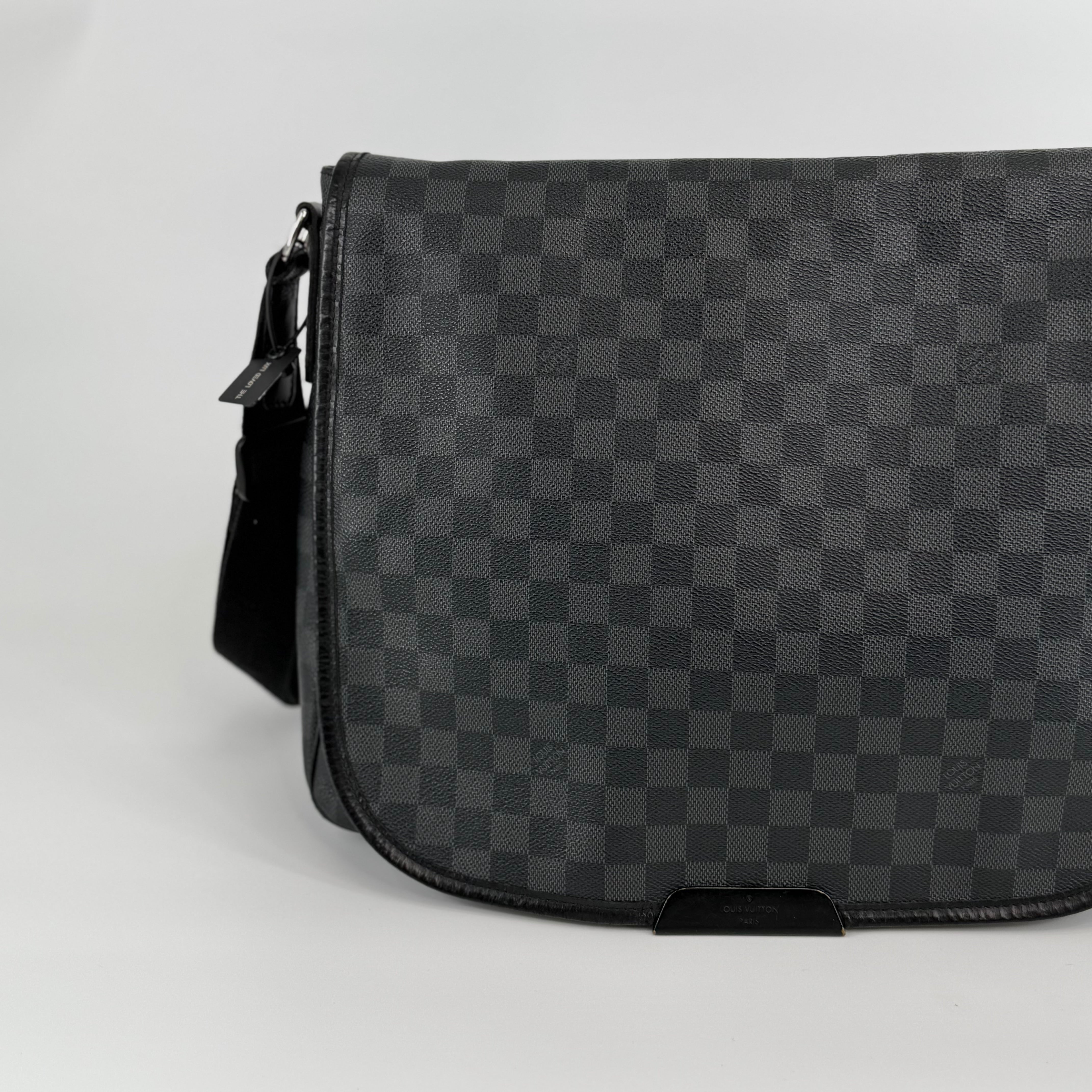 Louis Vuitton Damier Graphite Messenger Bag