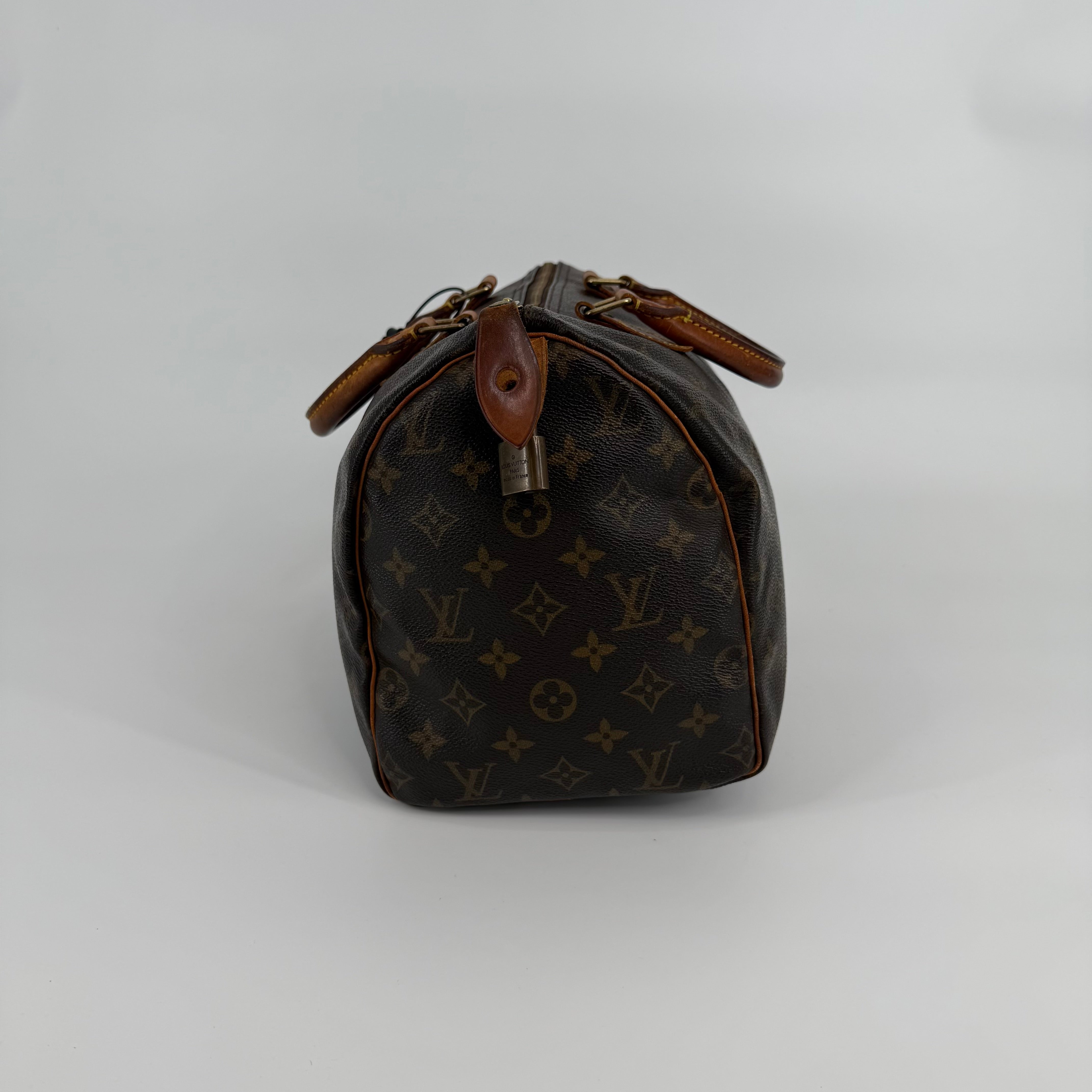 Louis Vuitton Monogram Speedy 30