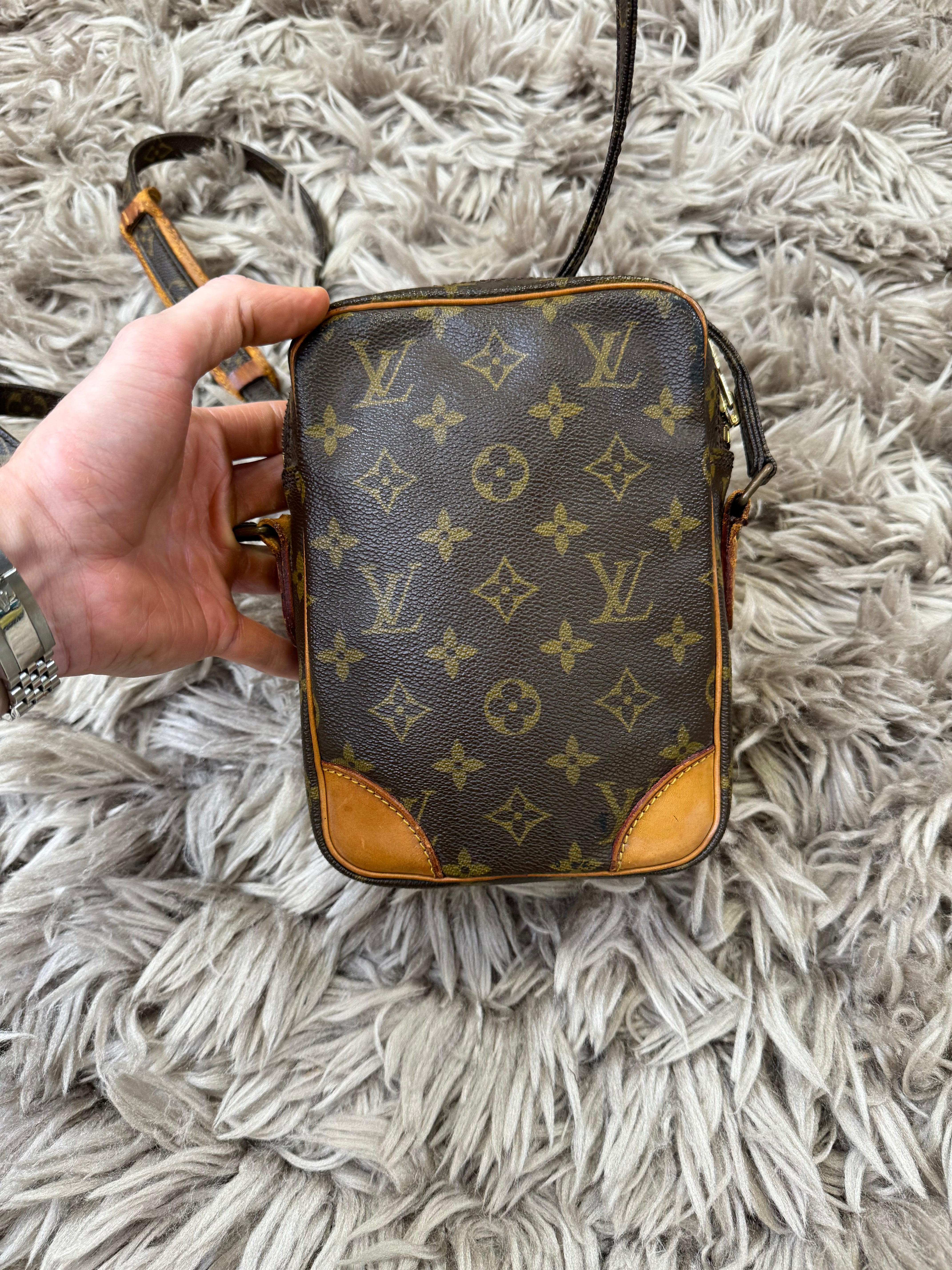 Louis Vuitton cross body bag