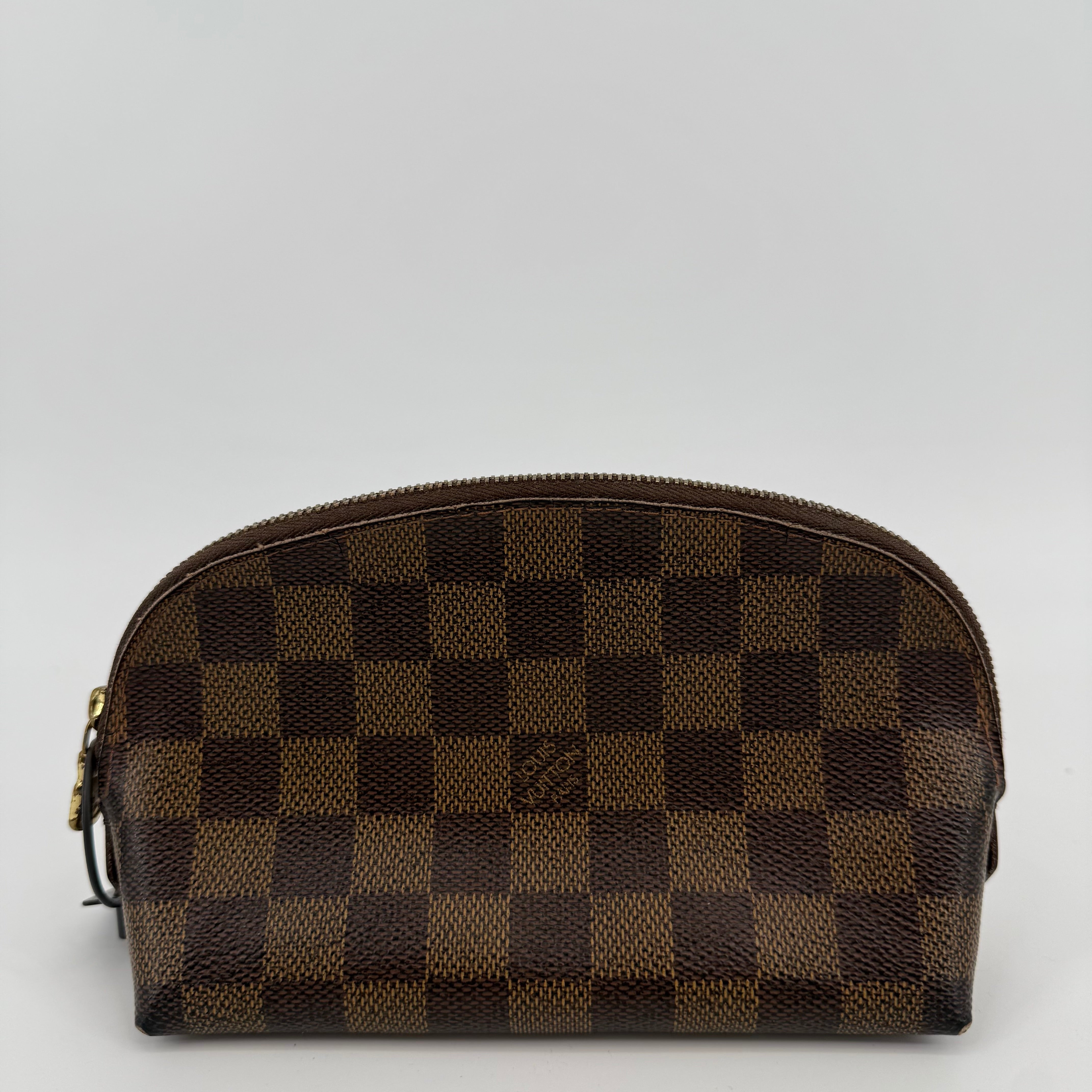 Louis Vuitton Damier Ebene Cosmetic Pouch (879919)