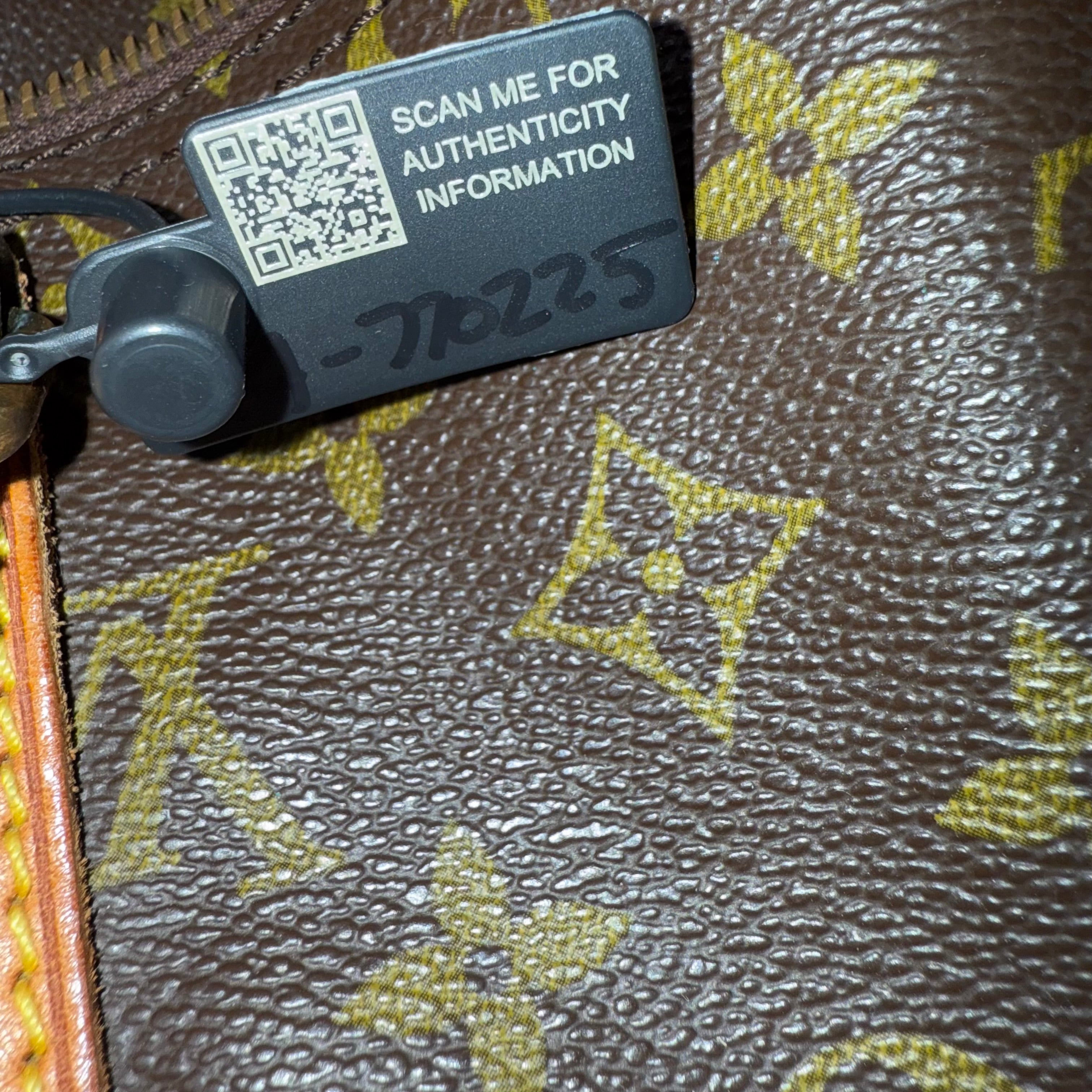 Louis Vuitton Monogram Keepall 45