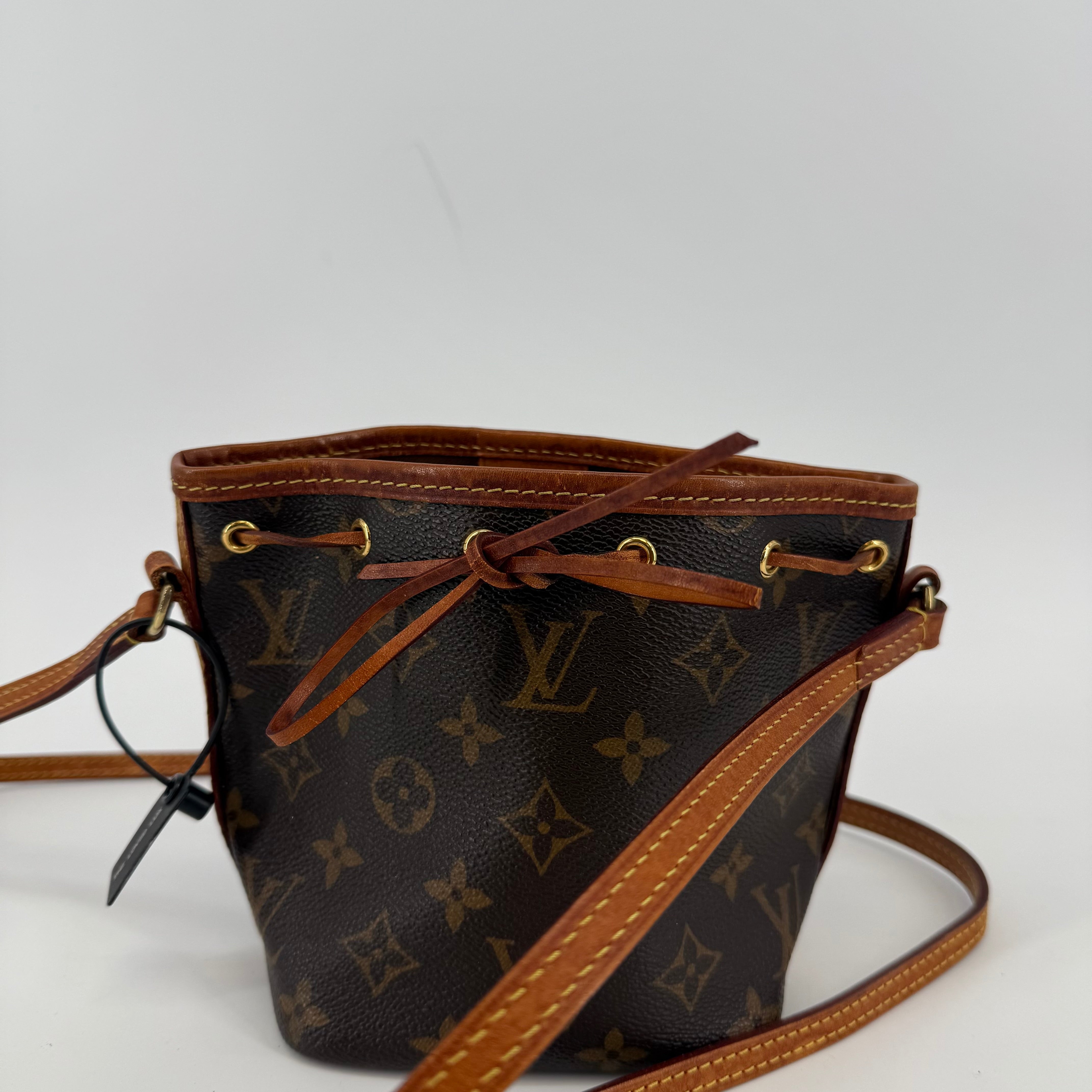 Louis Vuitton Monogram Nano Noe Noe Shoulder Bag (L-451)