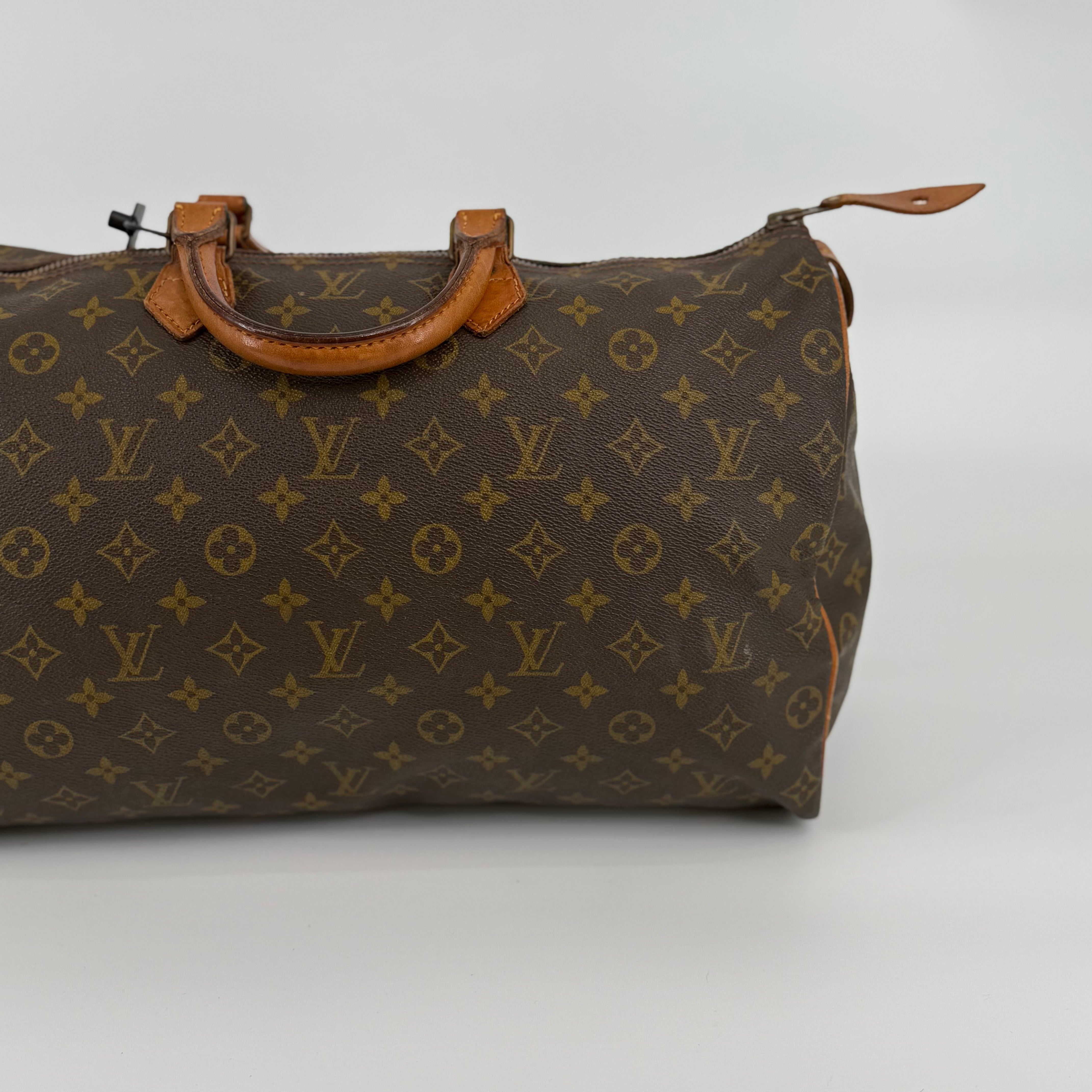 Louis Vuitton Monogram Speedy 40