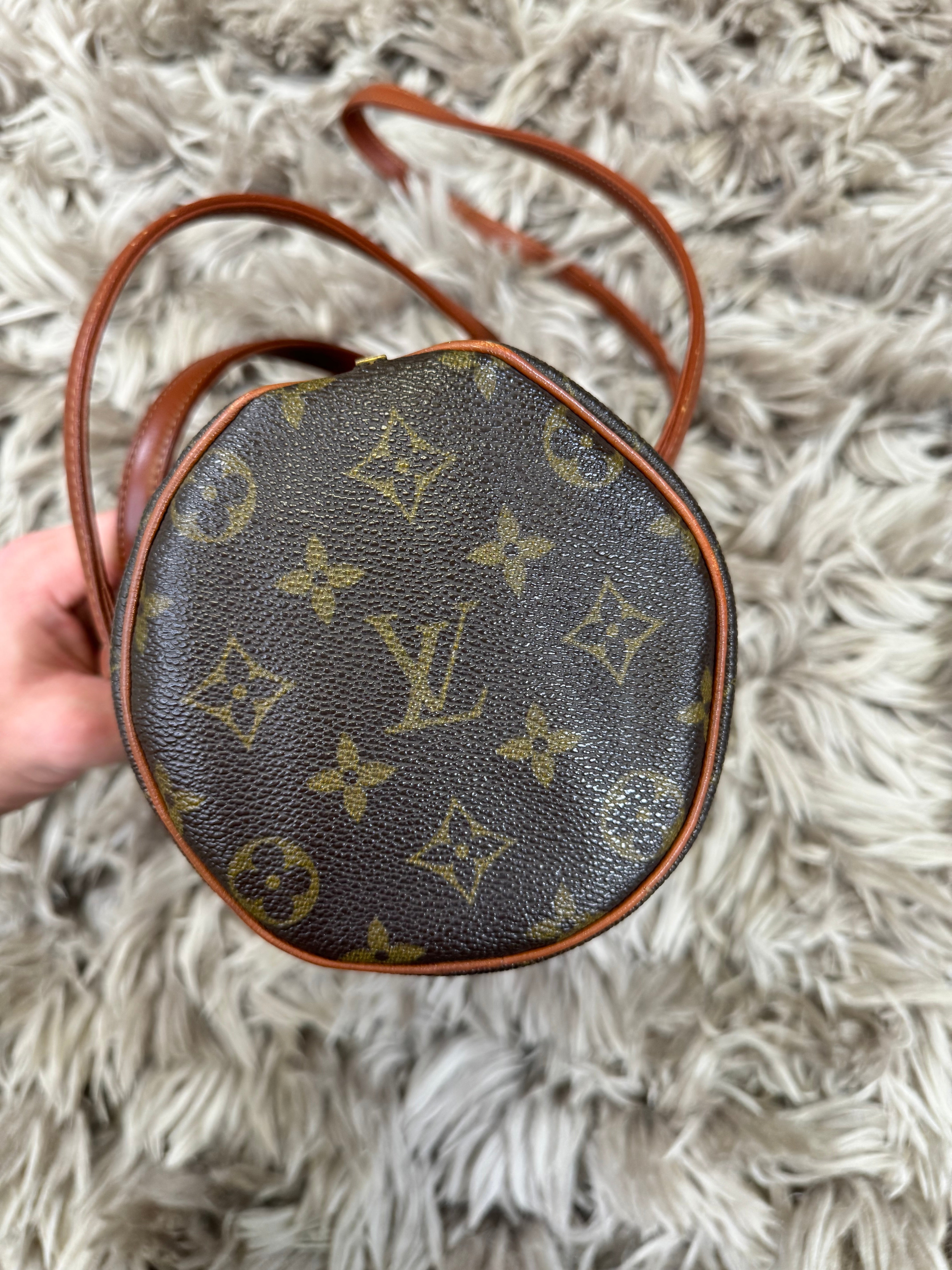 Louis Vuitton papillon bag