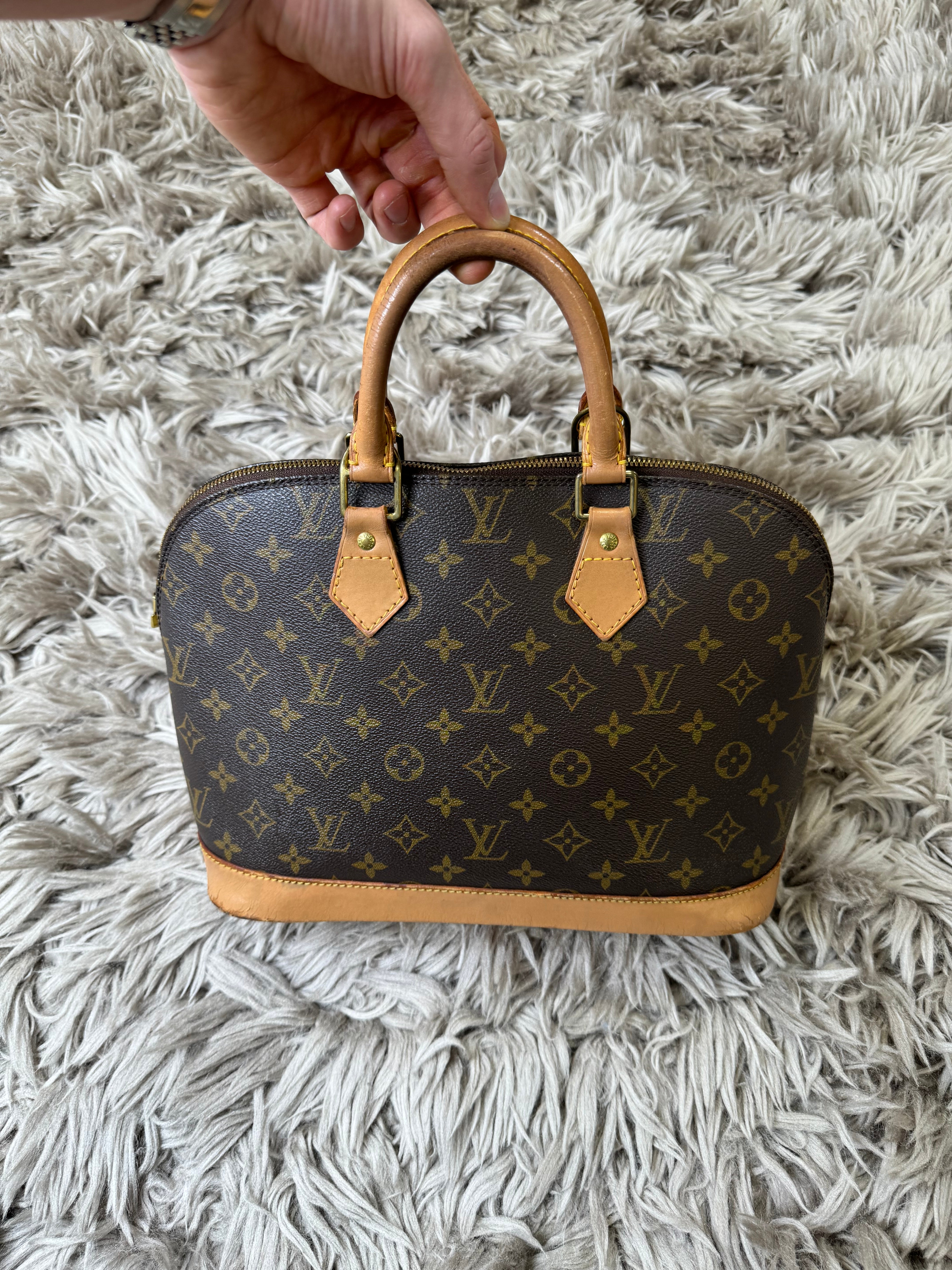 Louis Vuitton Alma