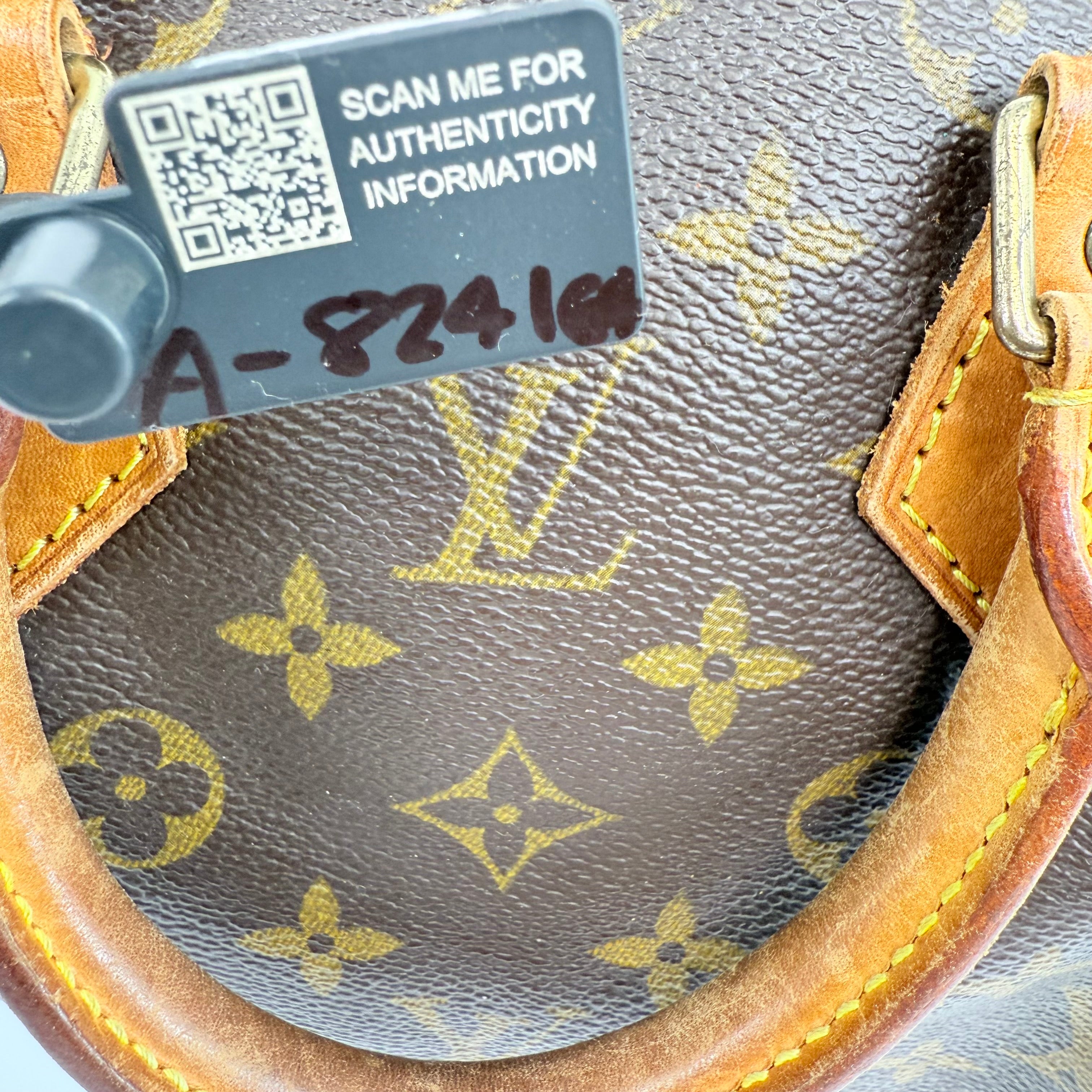 Louis Vuitton Monogram Speedy 25