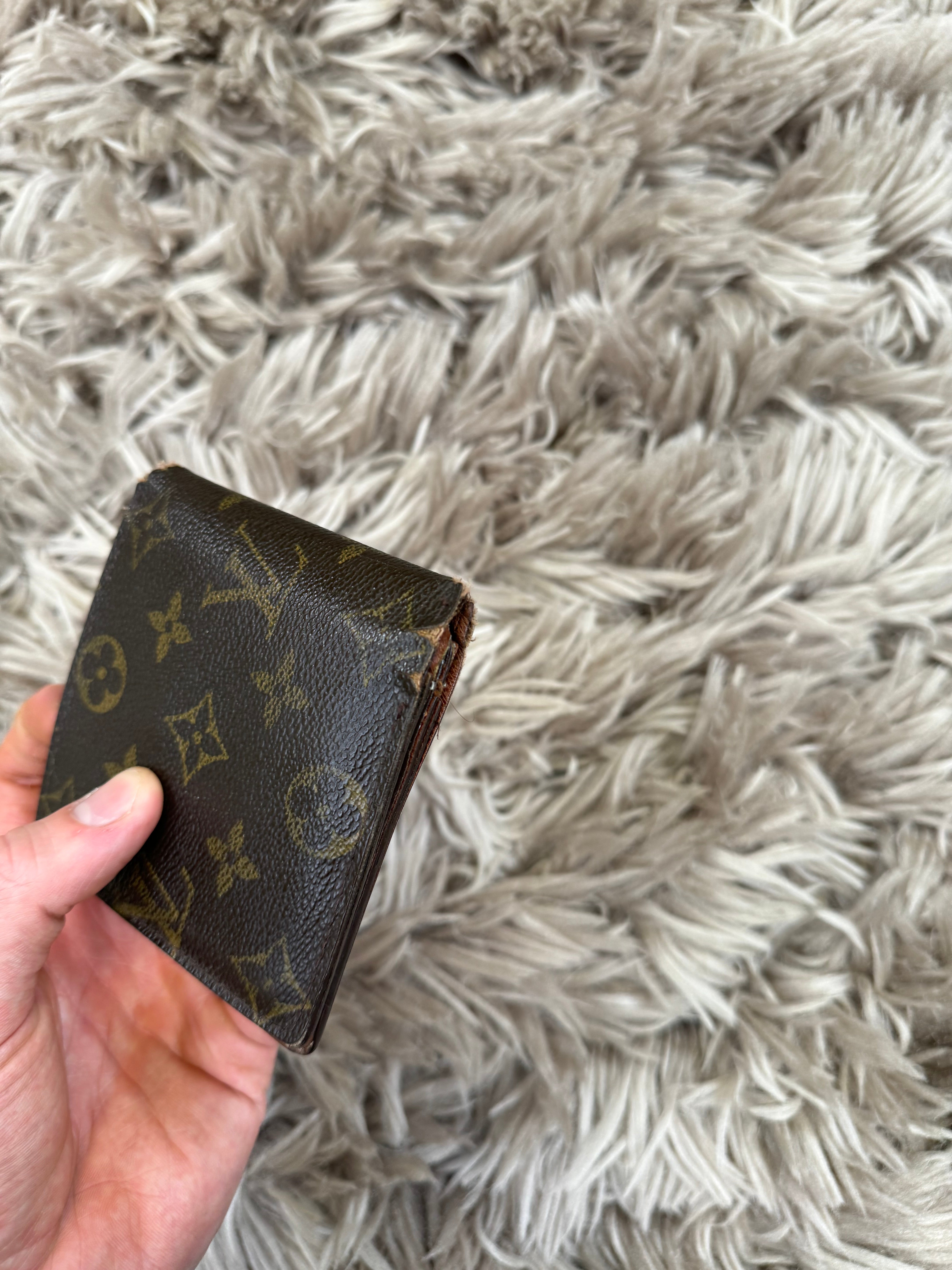 Louis Vuitton monogram wallet